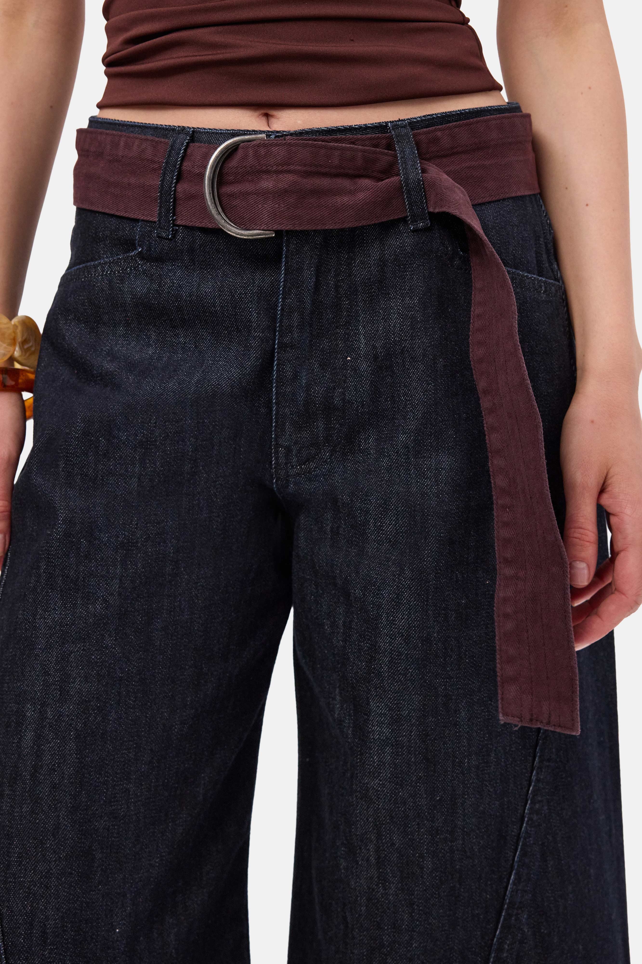 Kadın İndigo Selvedge 7s6-50 Barrel Fit Kemer Detaylı Tasarım Denim Jean