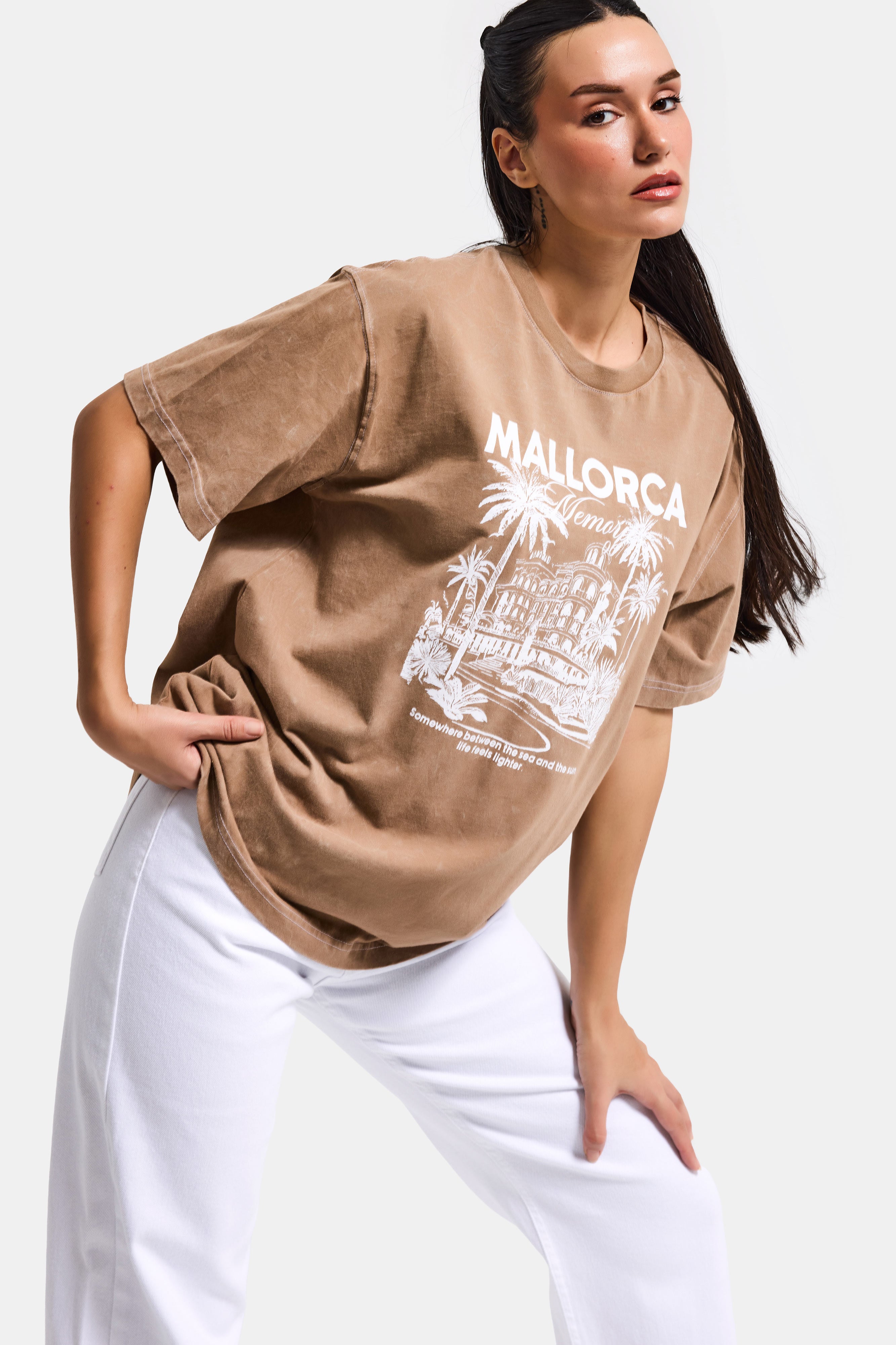 Kadın Kahve s6-16 Oversize Mallorca Baskılı %100 Koton T-Shirt