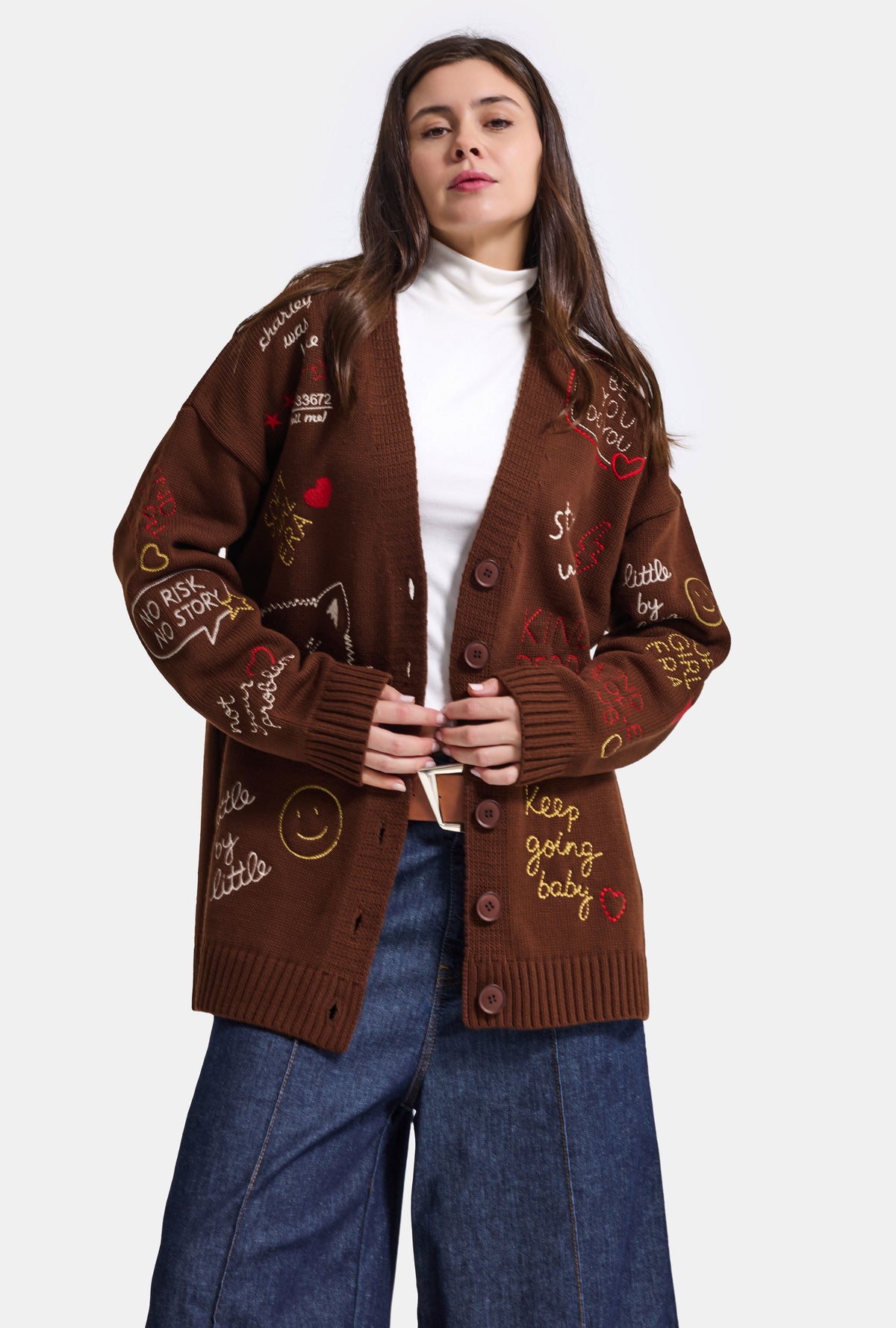 Kadın Kahve w6-81 Oversize Nakış Özel Desen Tasarım Düğmeli Hırka