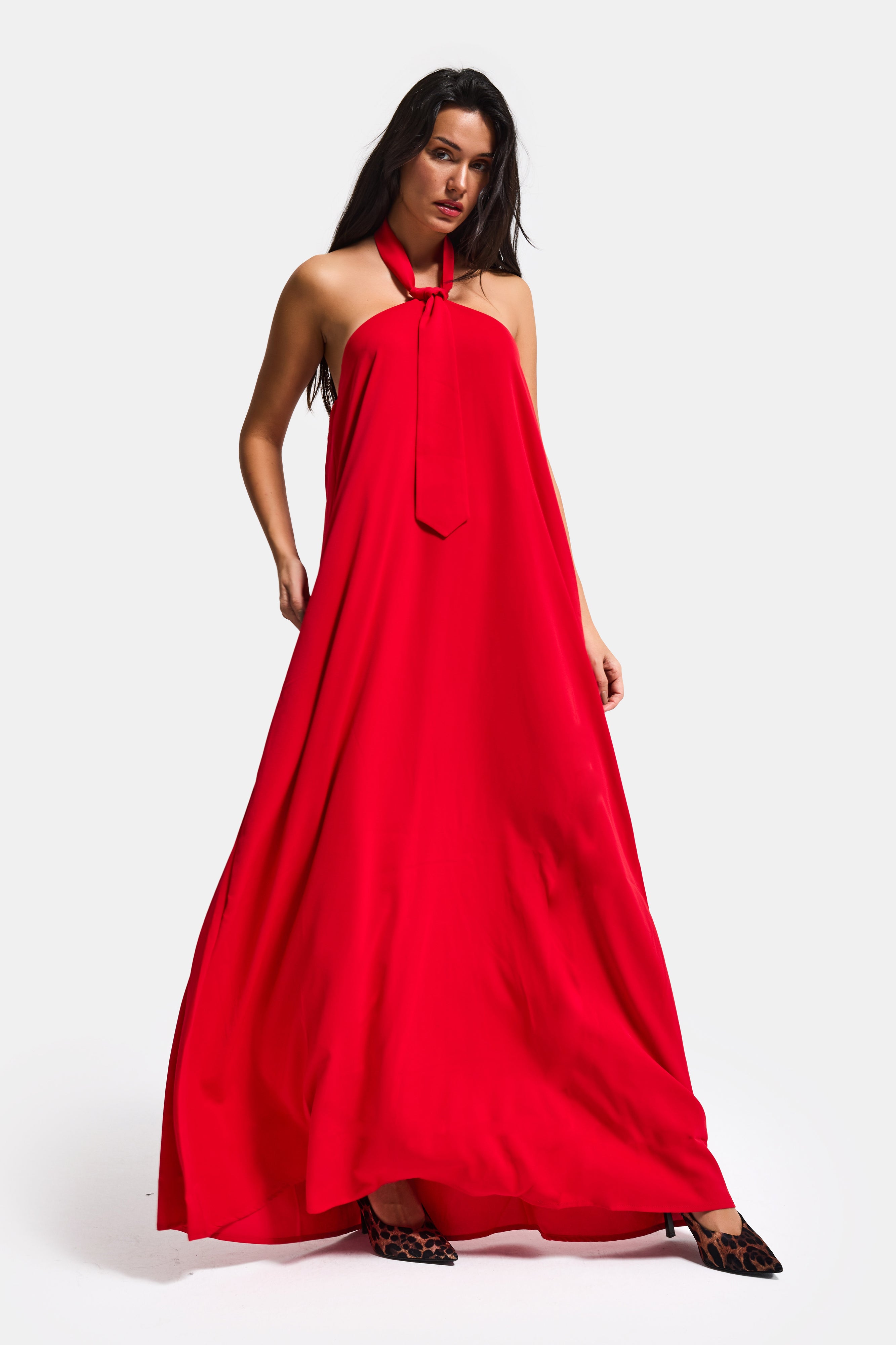 Kadın Kırmız Renk Bol Kesim Kravat Detaylı Boyundan Bağlamalı Tasarım Elbise