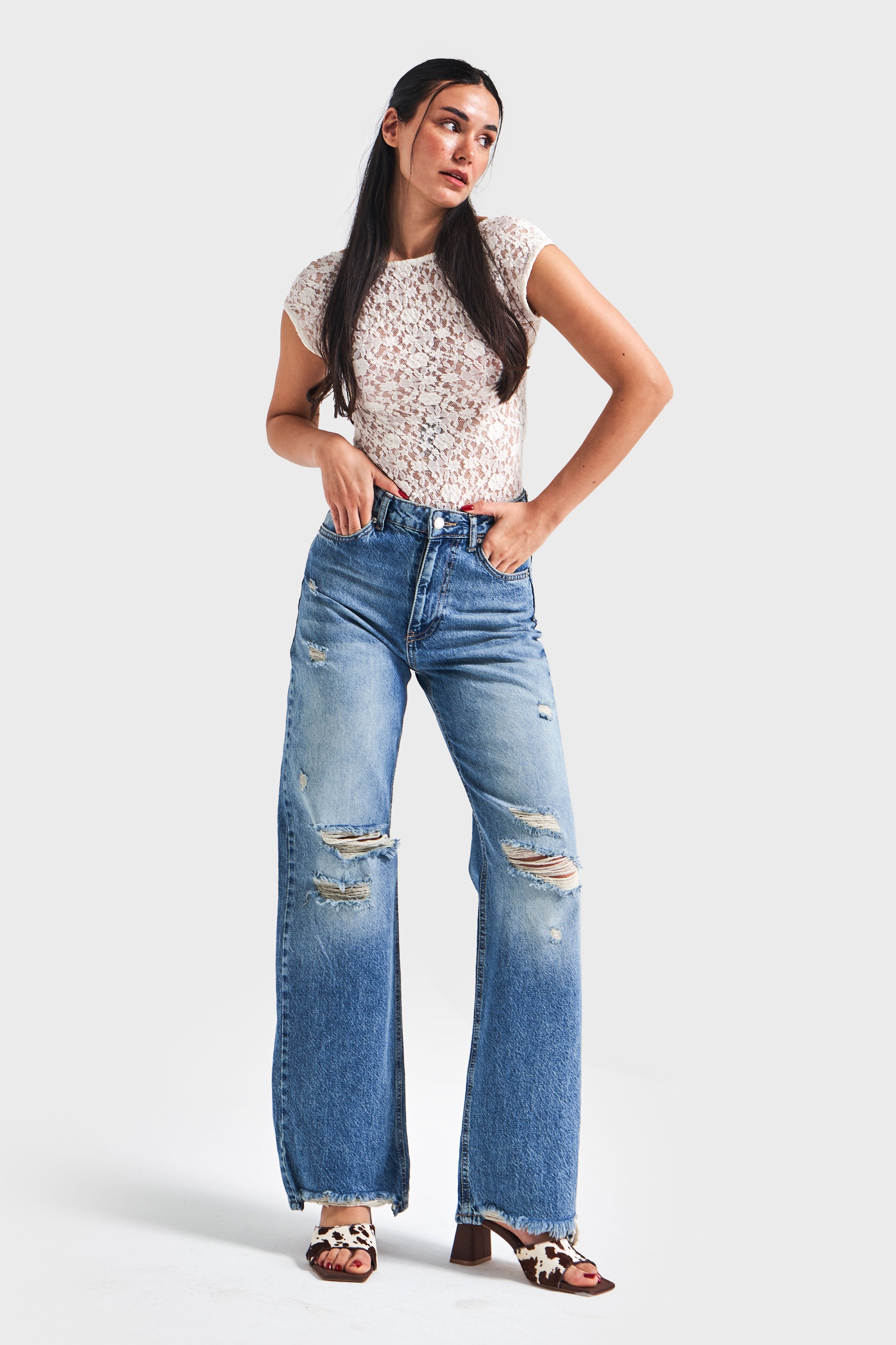 Kadın Kot Rengi 12s5-84 Straight Fit Yüksek Bel Yırtık Detaylı %100 Koton İç Boy 80cm Denim Jean