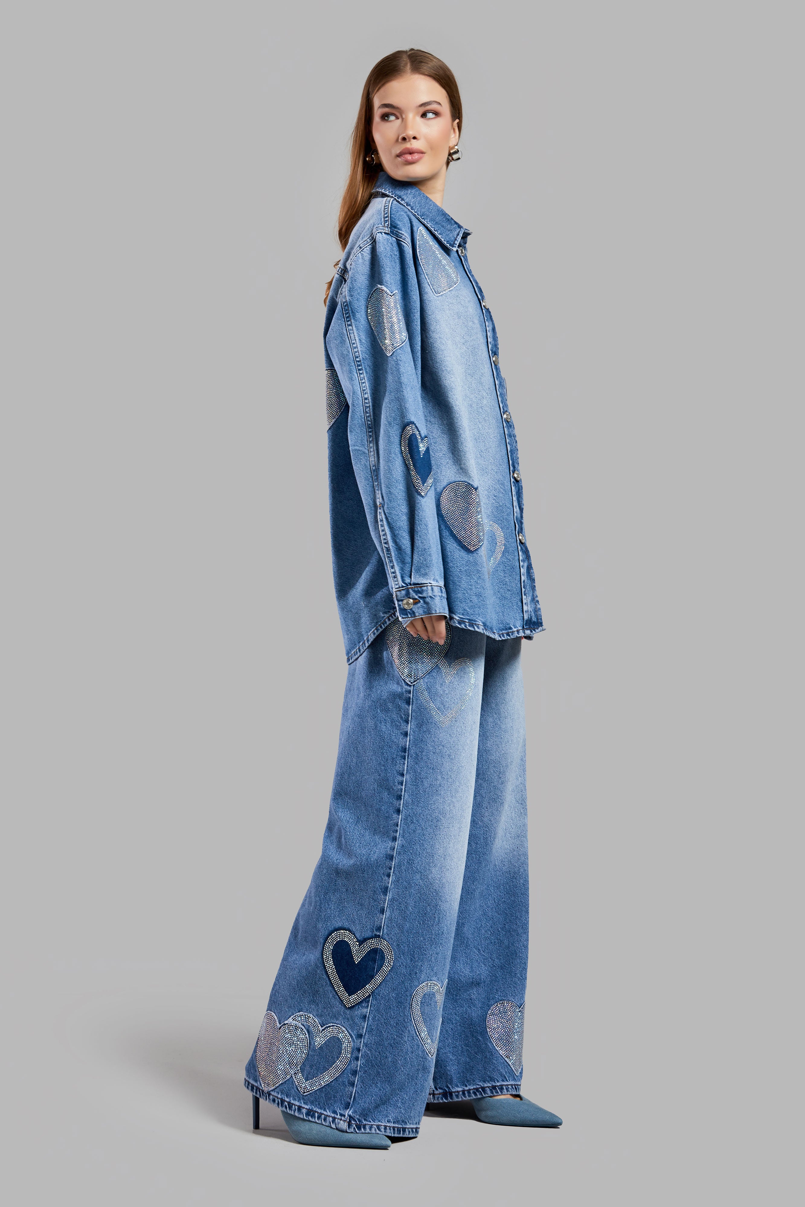 Women's Jeans Color 2S54 Shiny Stone Heart Detailed Loose Cut Design Denim