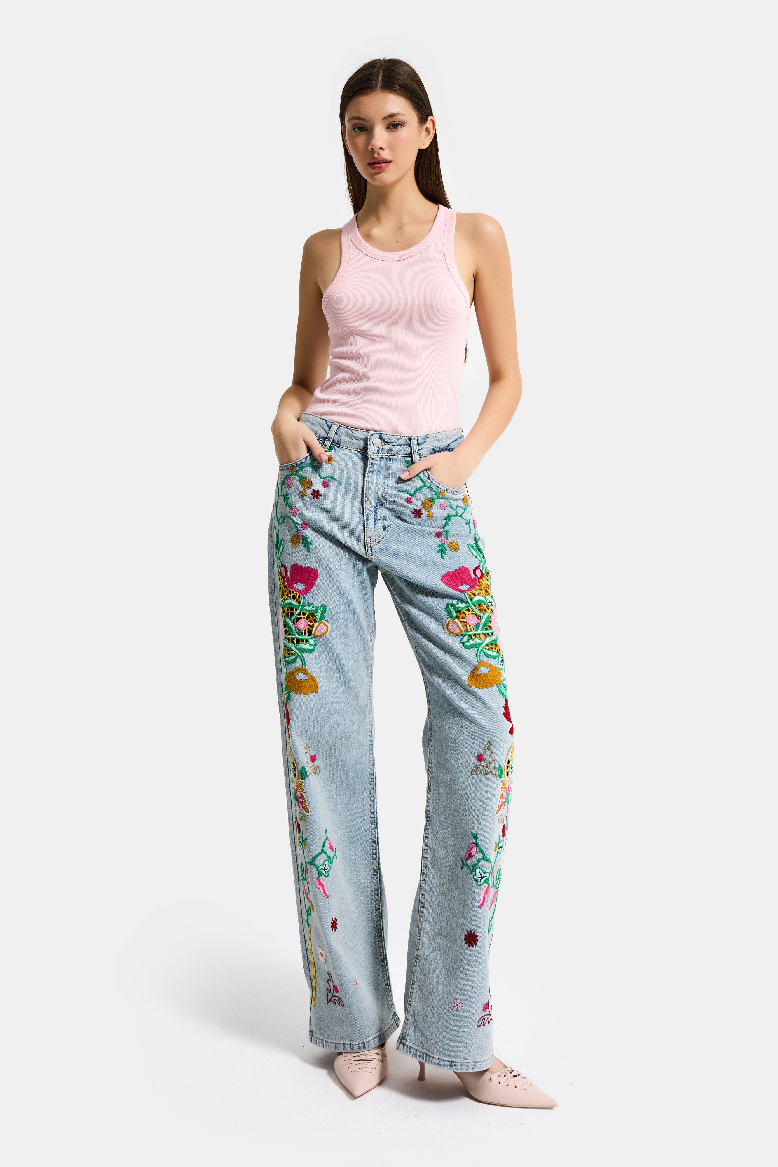 Kadın Kot Rengi 3s6-32 Straight Fit Özel Desen Çiçek Nakışlı Tasarım Denim Jean