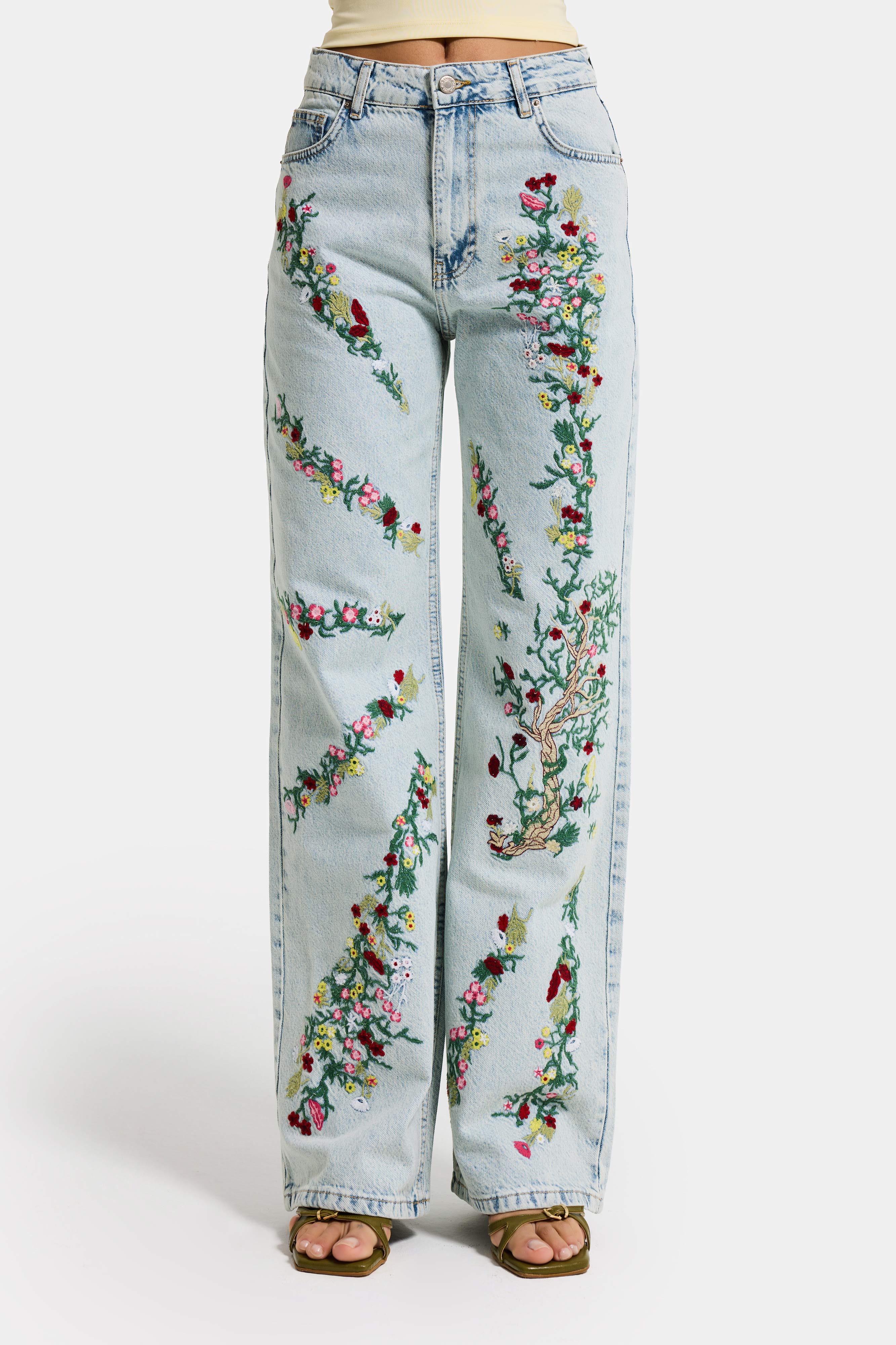 Kadın Kot Rengi 3s6-75 Straight Fit Çiçek Nakışlı Özel Tasarım Denim Jean