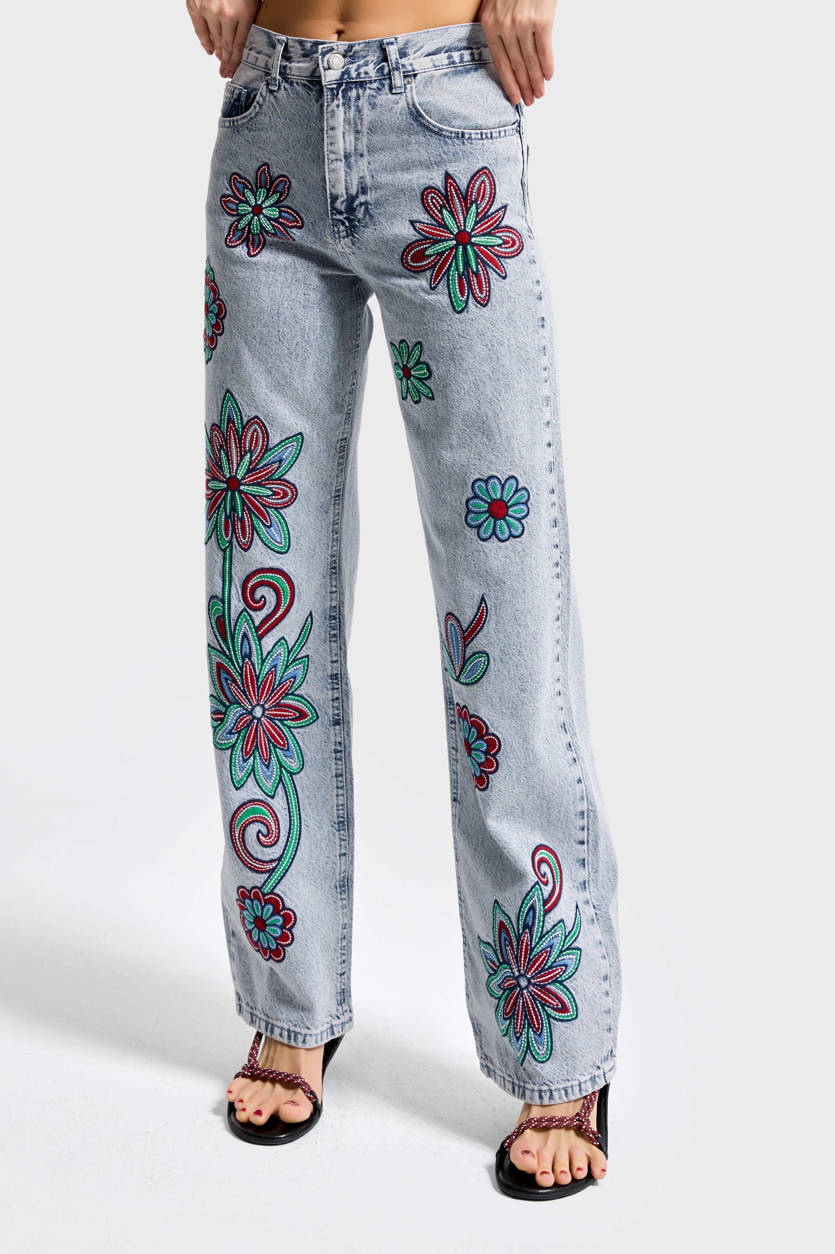 Kadın Kot Rengi 3s6-89 Loose Fit Renkli Çiçek Nakışlı Özel Tasarım Denim Jean
