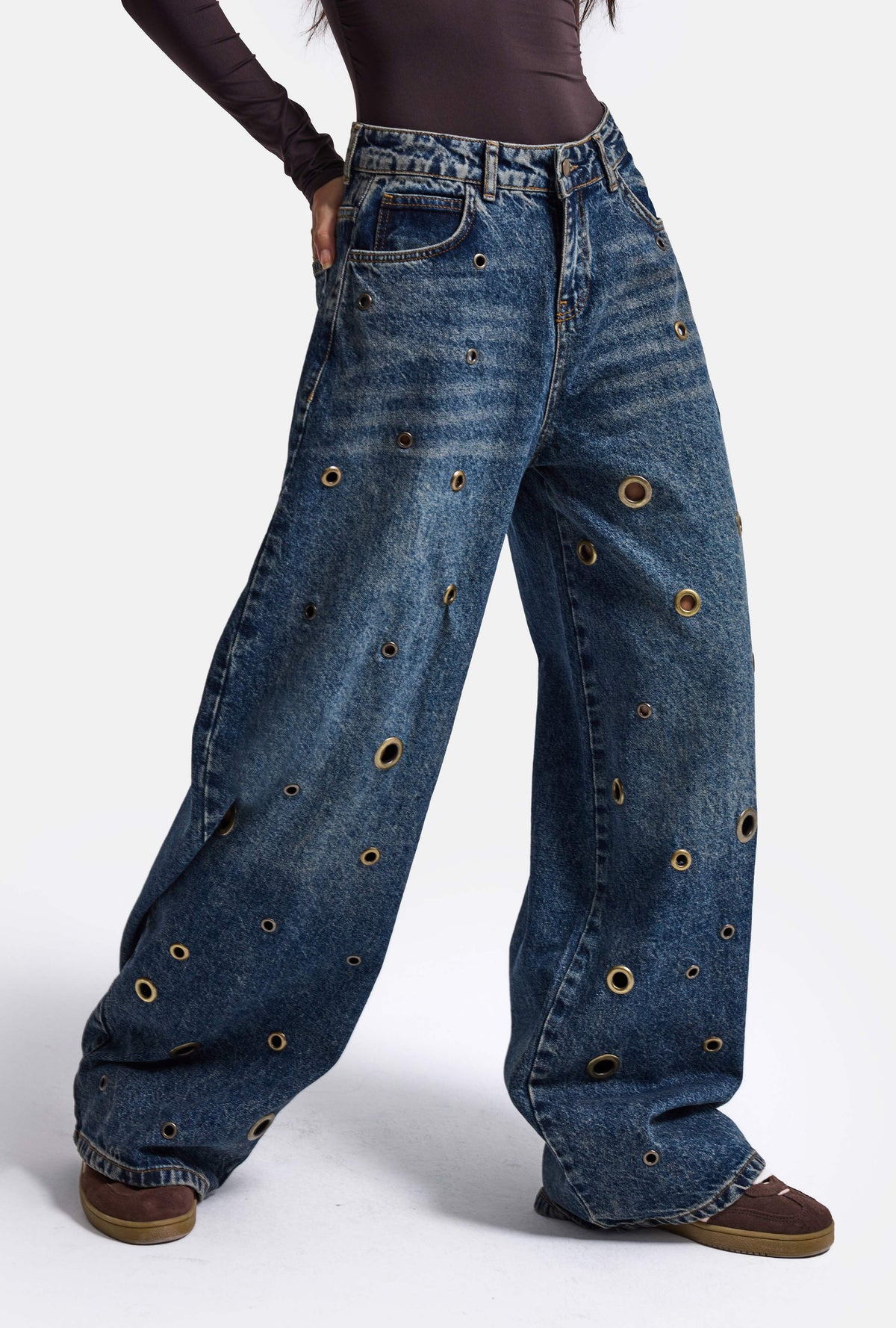 Kadın Kot Rengi 4w6-11 Barrel Fit Kuş Gözü Detaylı Özel Tasarım Denim Jean