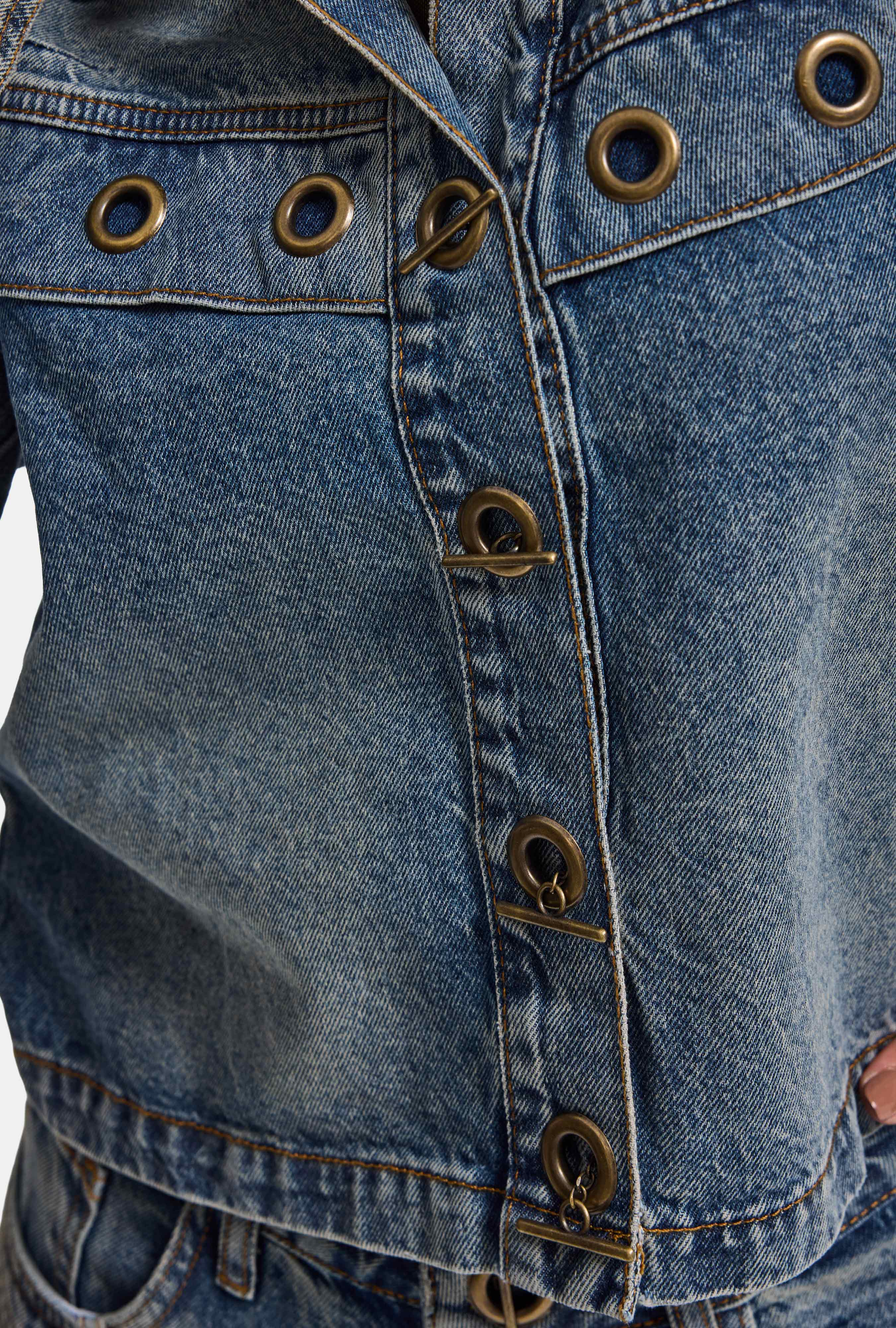 Kadın Kot Rengi 4w6-8 Kemer Boy Kuş Gözü Detaylı Özel Tasarım Denim Ceket