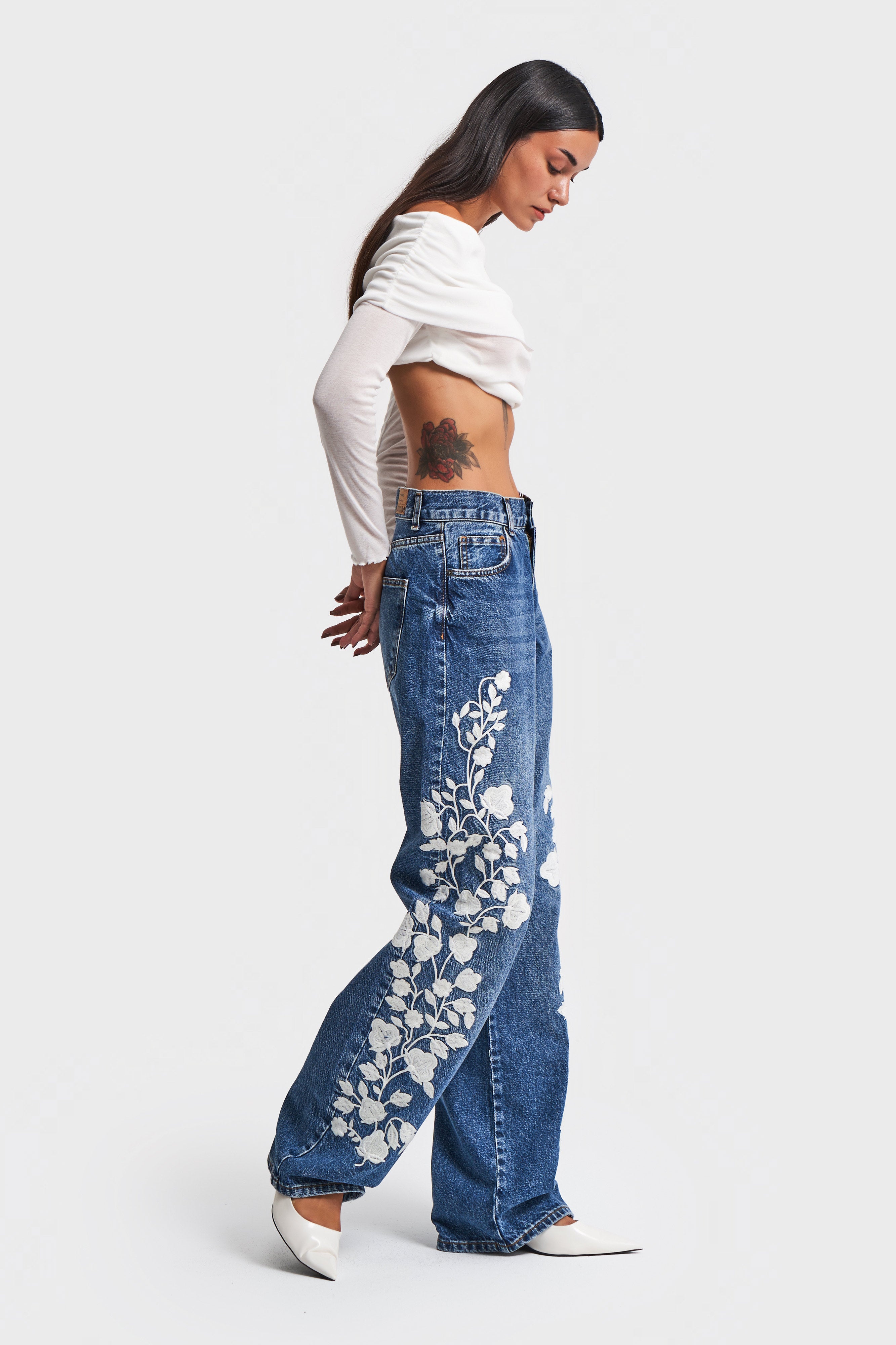 Women's Jeans Color White Floral Embroidered Loose Fit Design Denim