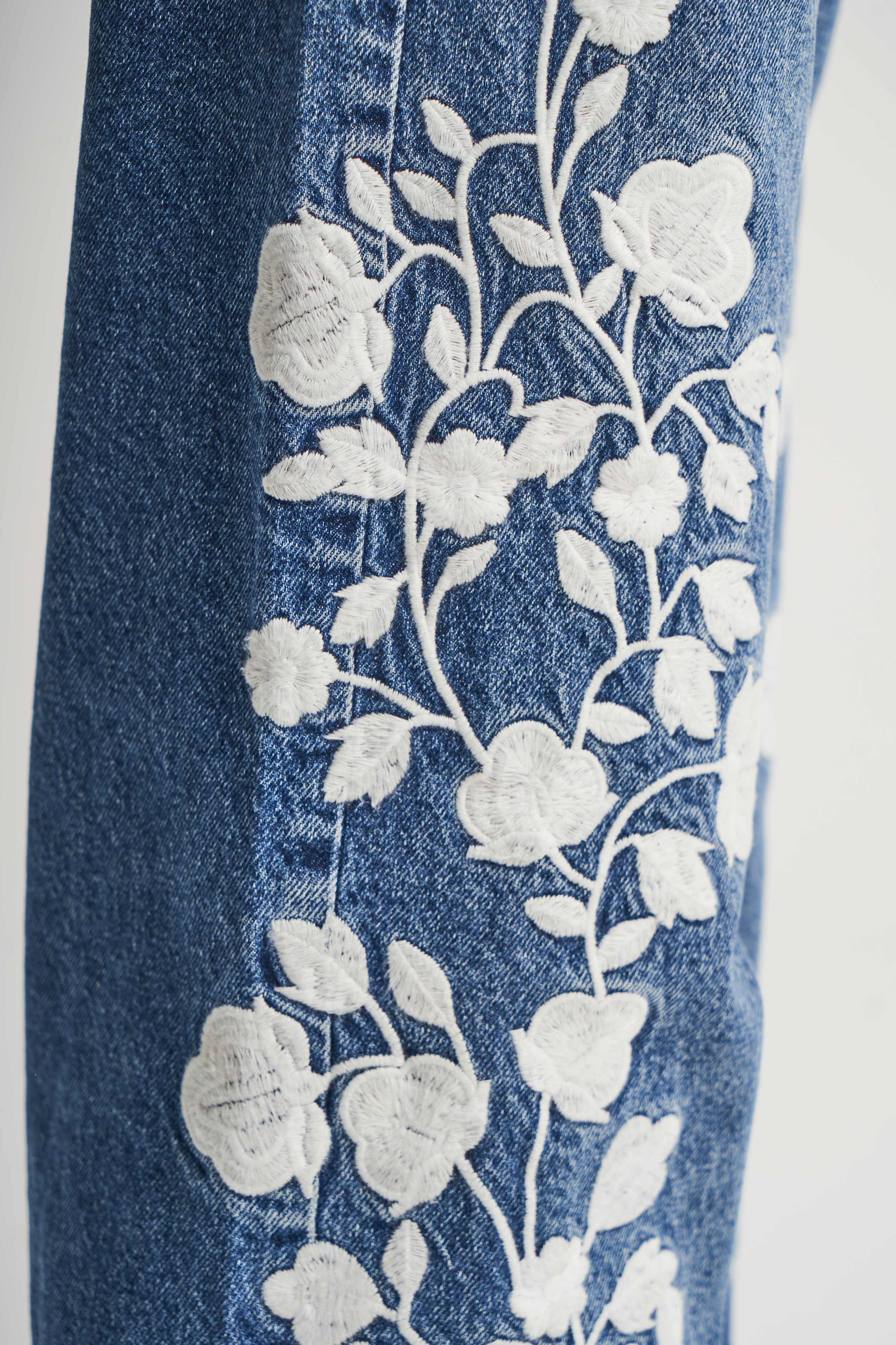 Women's Jeans Color White Floral Embroidered Loose Fit Design Denim