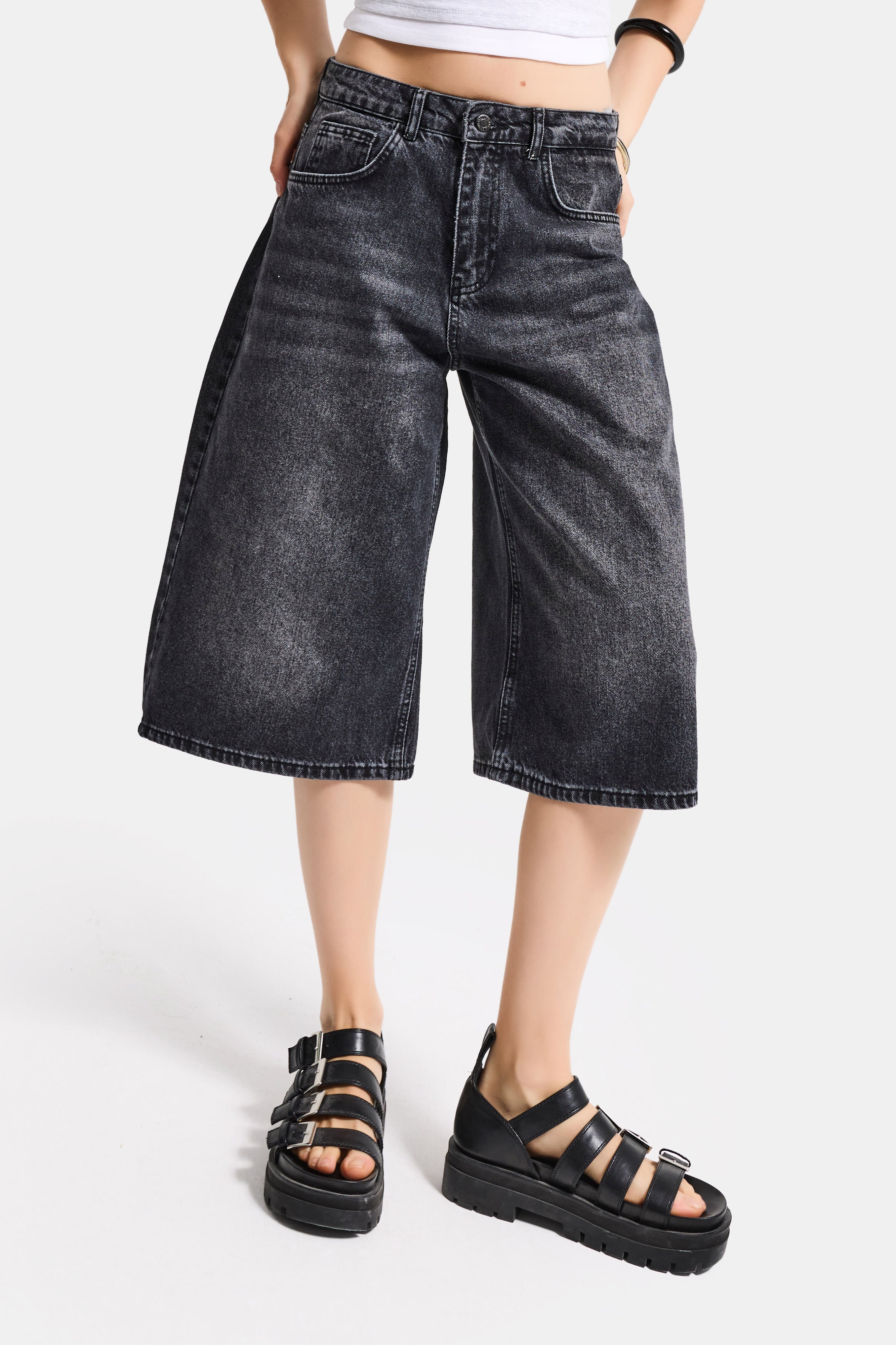 Kadın Koyu Füme 2s6-1 Maxi Süper Baggy Fit Bermuda Denim Şort