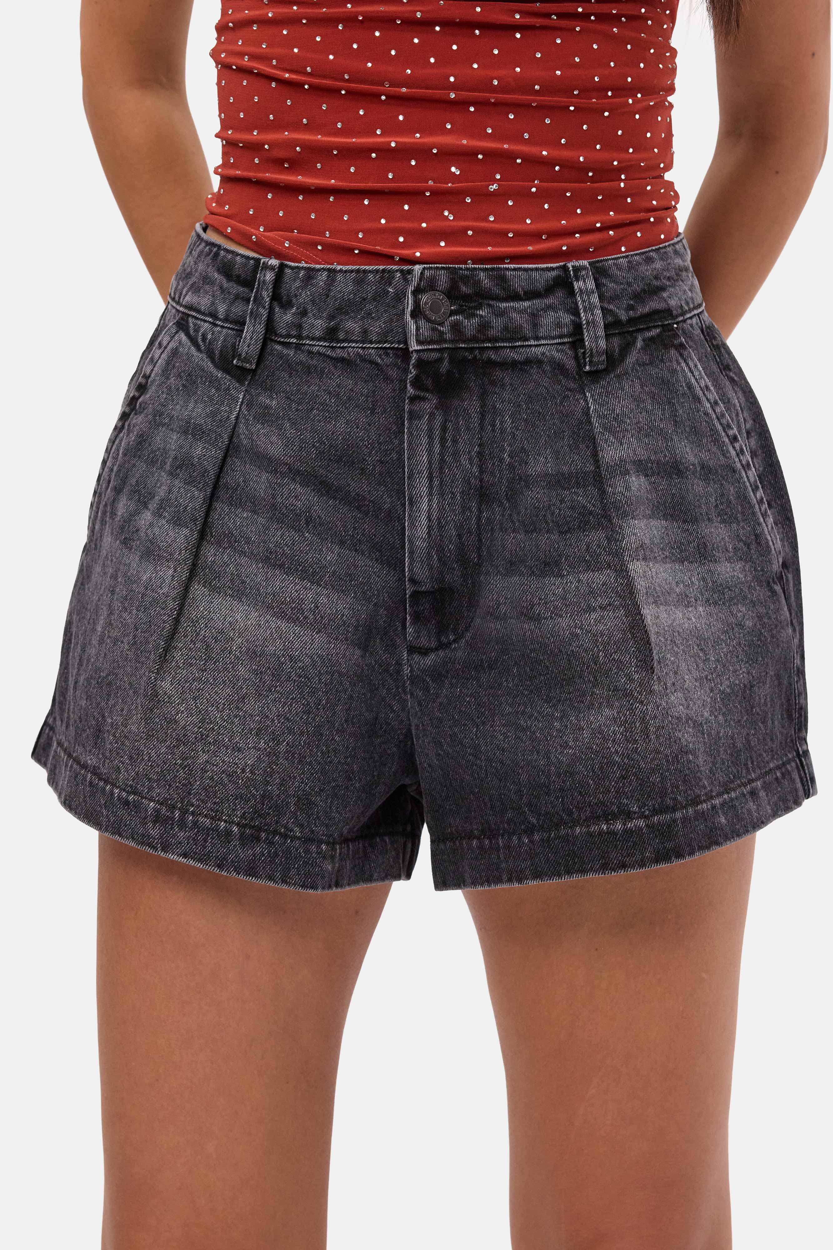 Kadın Koyu Füme 2s6-1 Mini Pileli Denim Şort