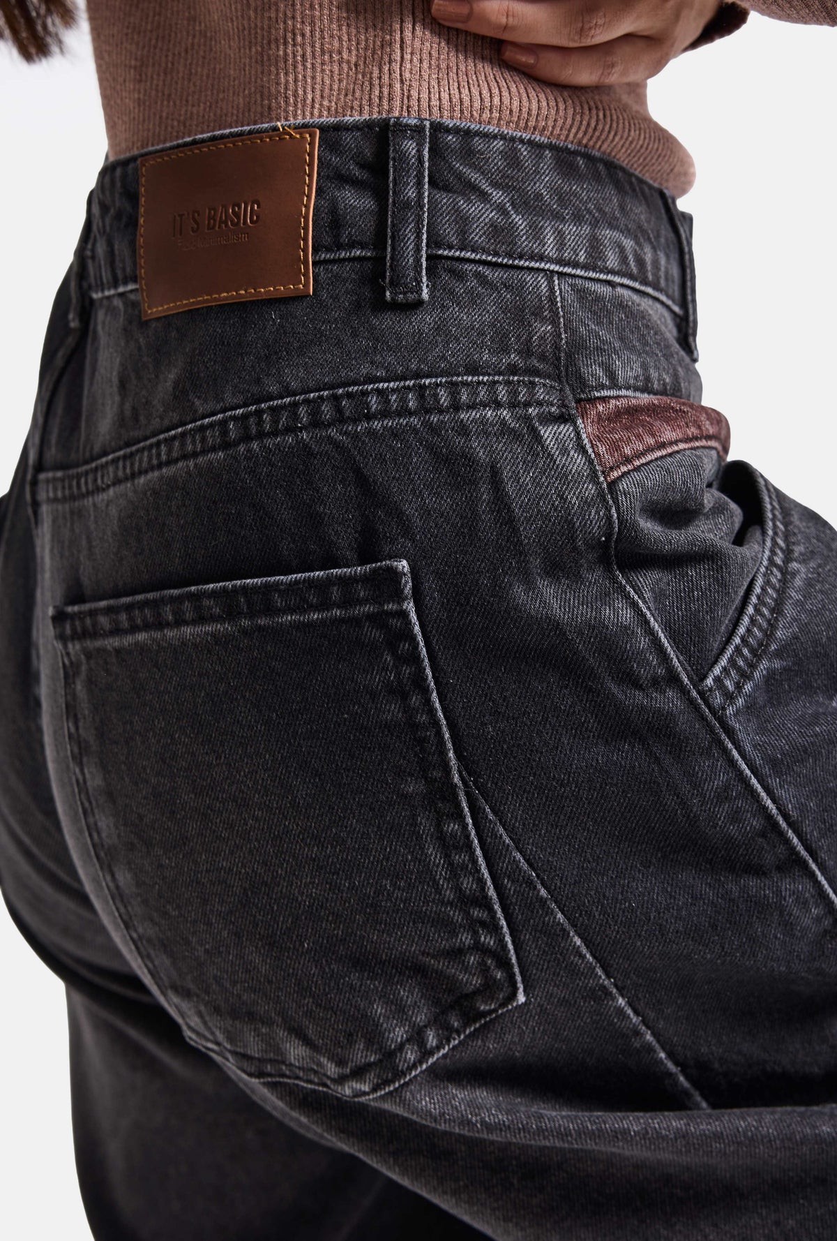 Kadın Koyu Füme 2w6-1 Barrel Fit Bol Kesim Özel Tasarım Denim Jean