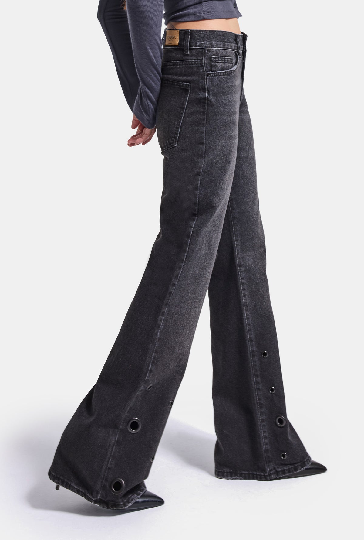 Kadın Koyu Füme 2w6-1 Flare Fit Özel Tasarım Denim Jean