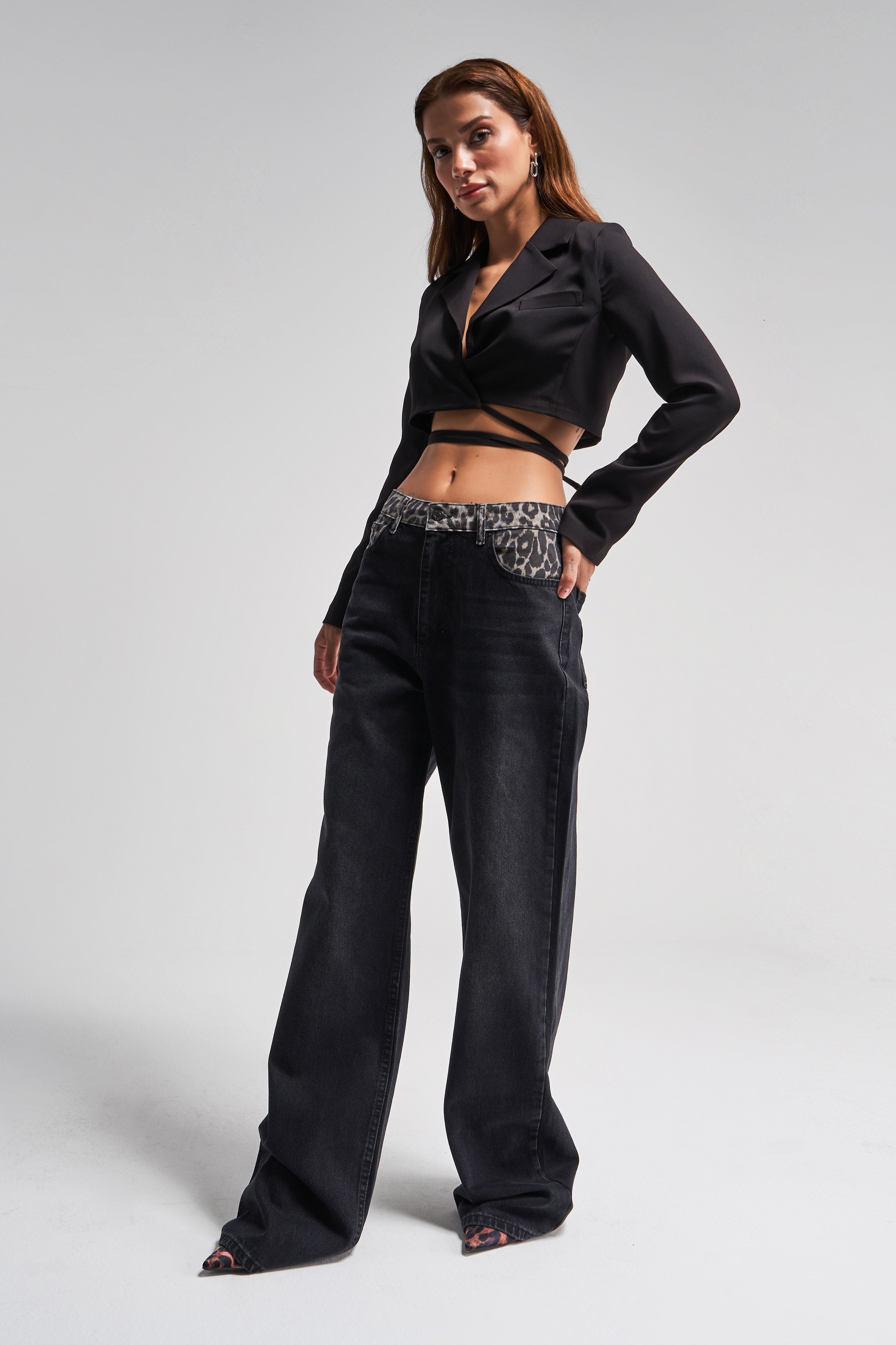 Women's Dark Smoke Color 2w41 Midrise Wideleg Leopard Print Denim