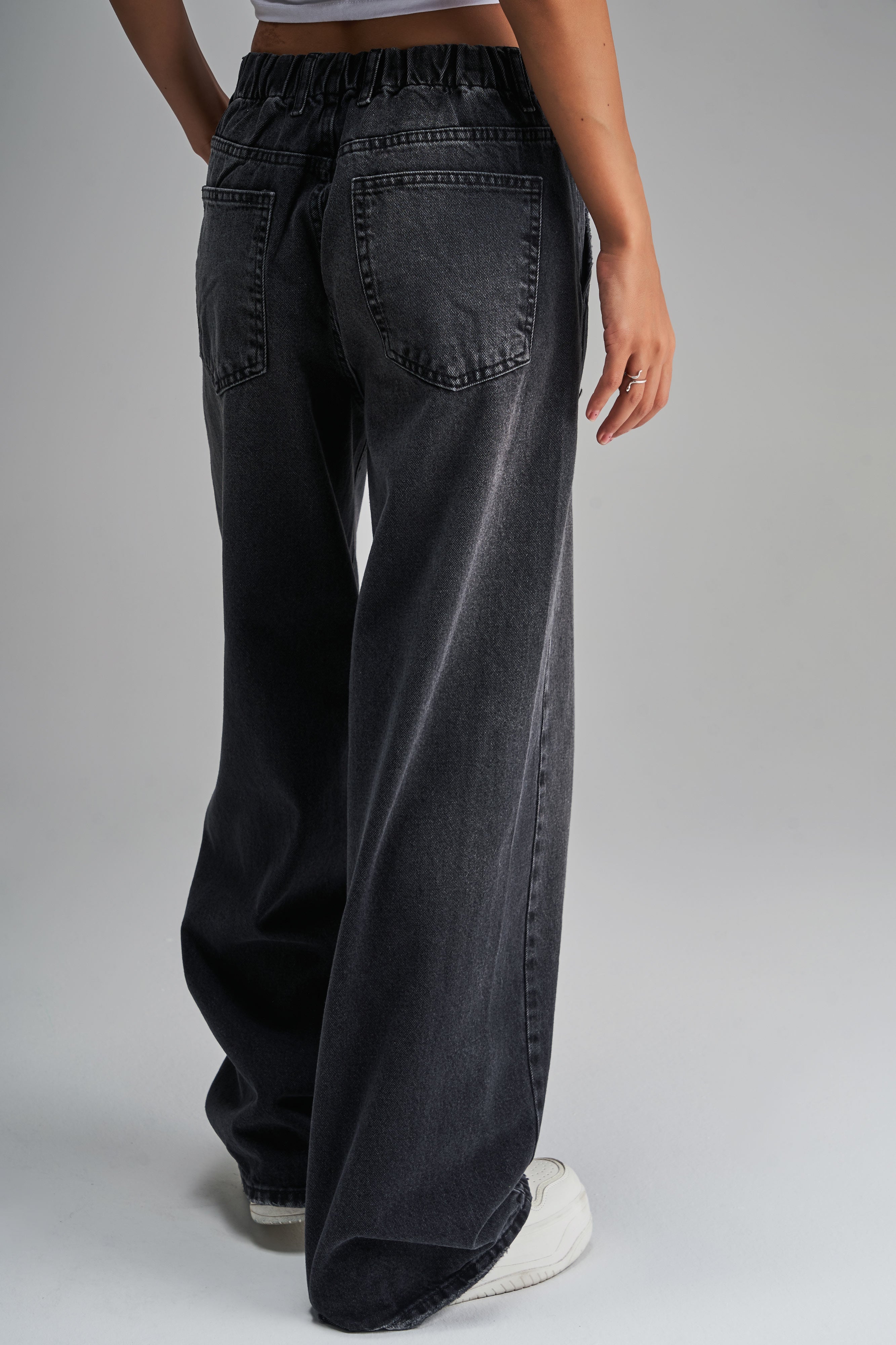Women's Dark Smoke Color Skater Balloon Fit Mid Waist Denim