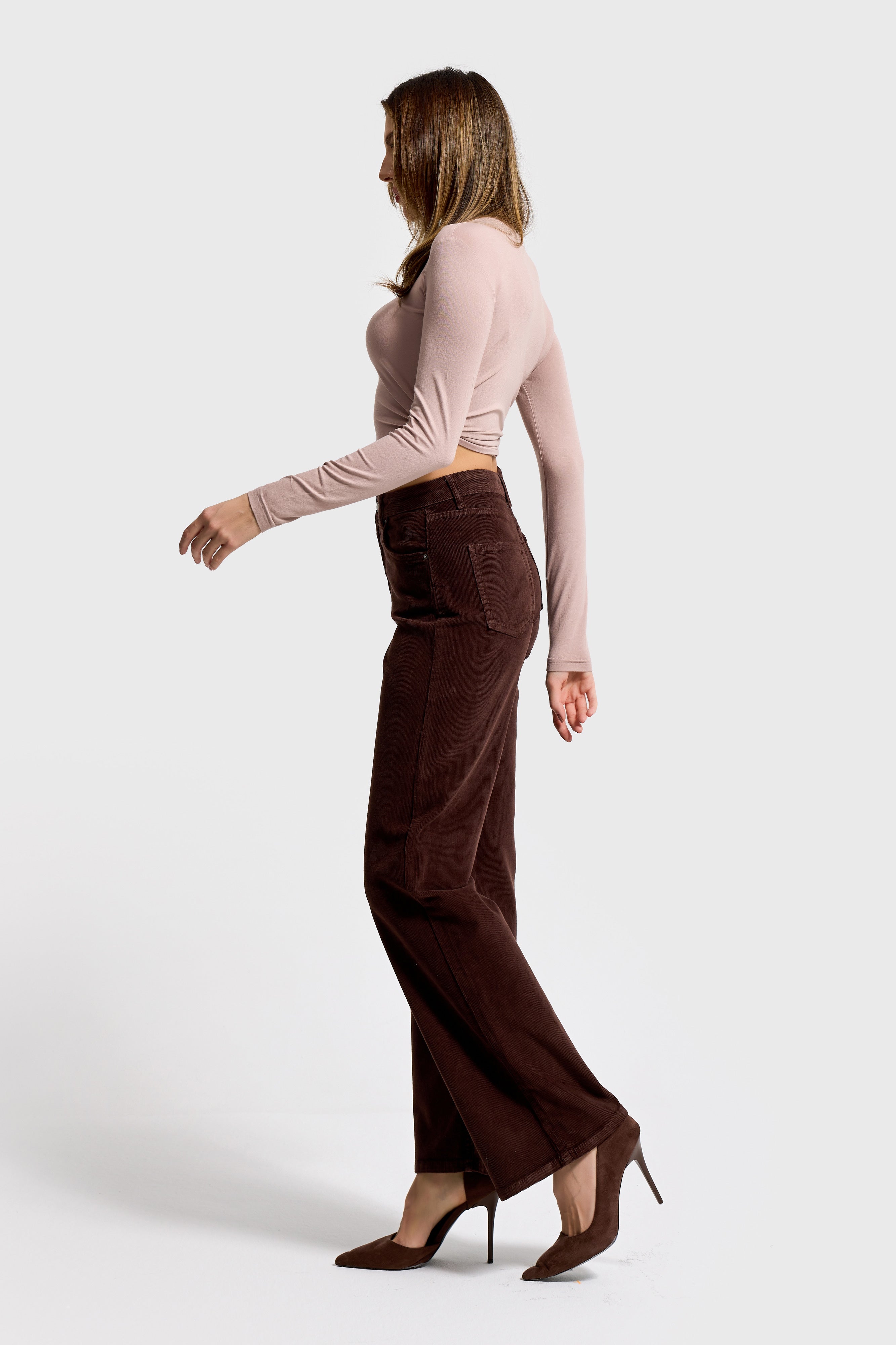 Kadın Koyu Kahve 29w5-16 Straight Cropped Fit Elastan Velvet Kadife Kumaş Pantolon