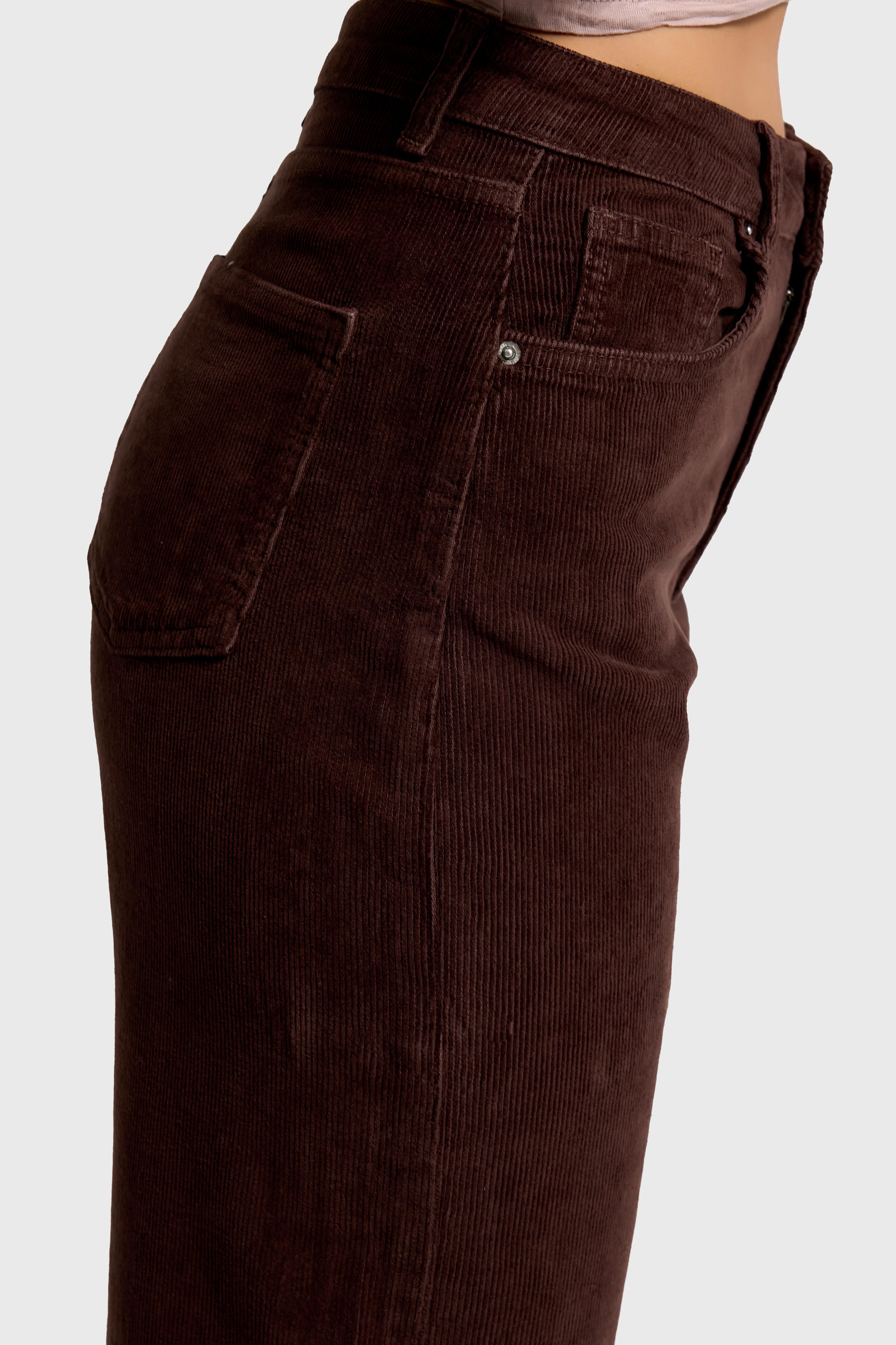 Kadın Koyu Kahve 29w5-16 Straight Cropped Fit Elastan Velvet Kadife Kumaş Pantolon