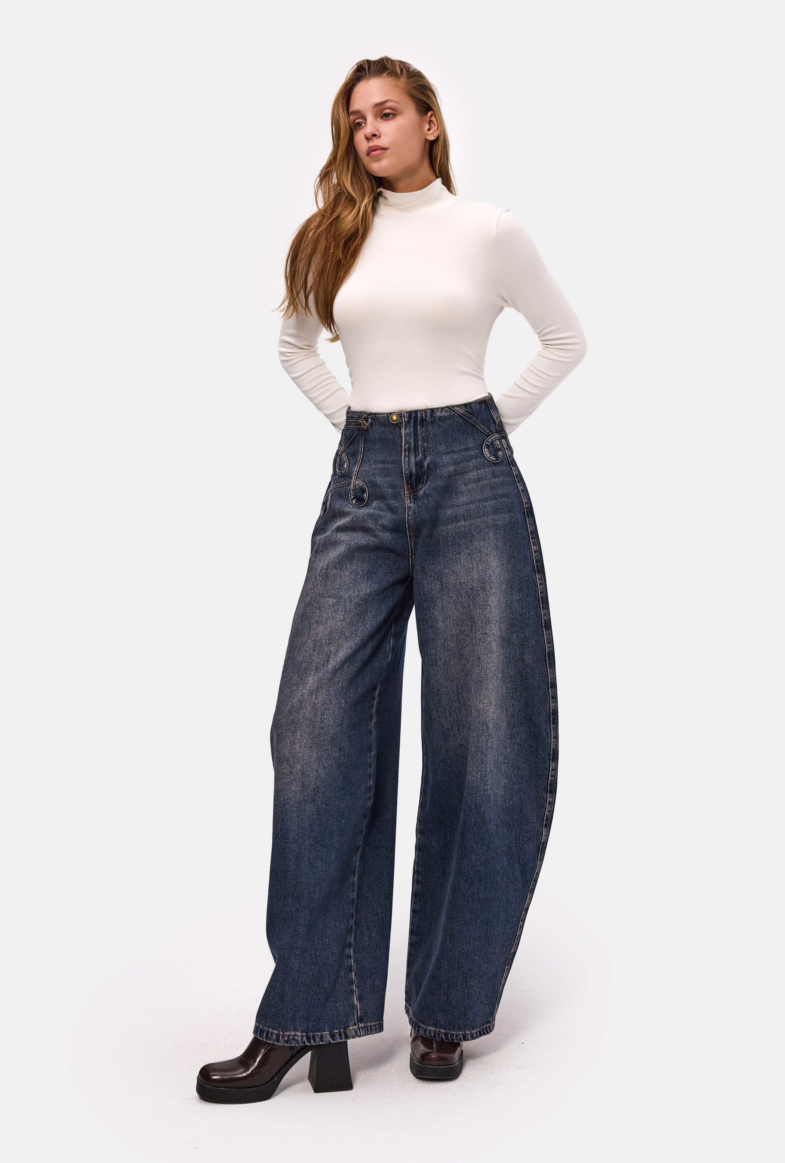 Kadın Koyu Kot 4w6-8 Barrel Fit Bol Kesim Nakış Detaylı Tasarım Denim Jean