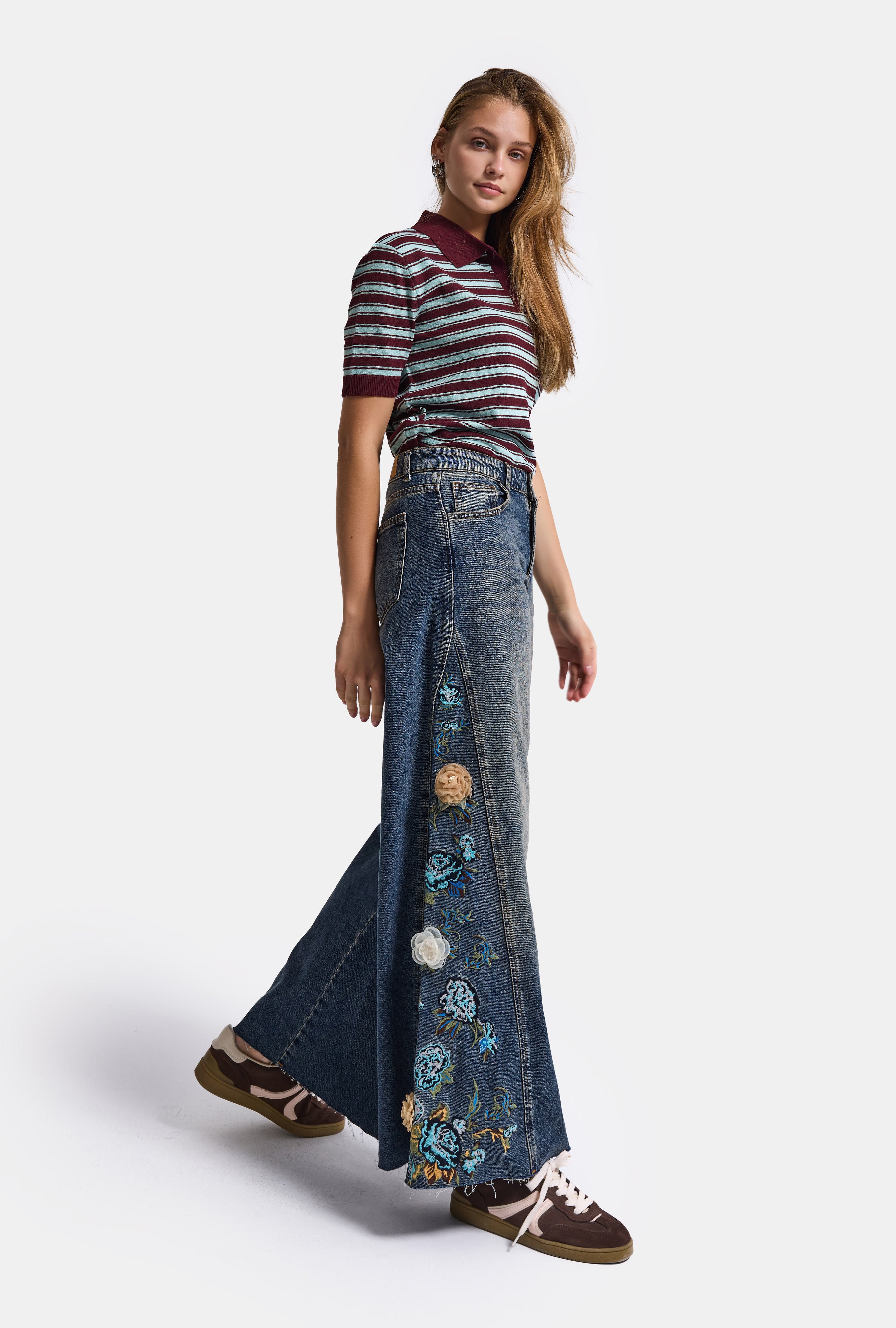 Kadın Koyu Kot 4w6-8 Palazzo Fit Nakış ve 3D Gül Detaylı Özel Tasarım Denim Jean