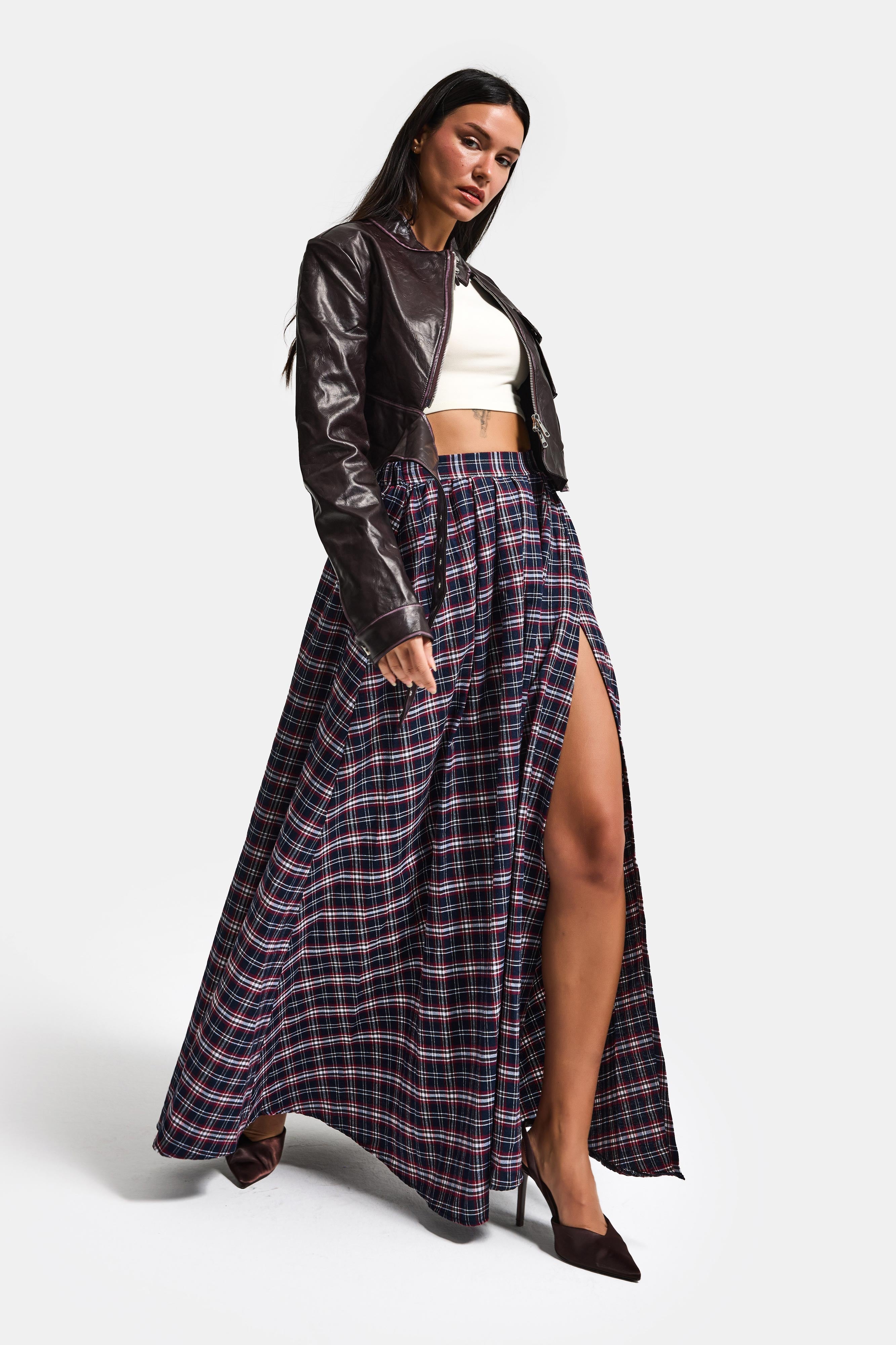 Kadın Lacivert Ekose s6-17 Maxi Boy Yırtmaç Detaylı Pamuk Koton Etek