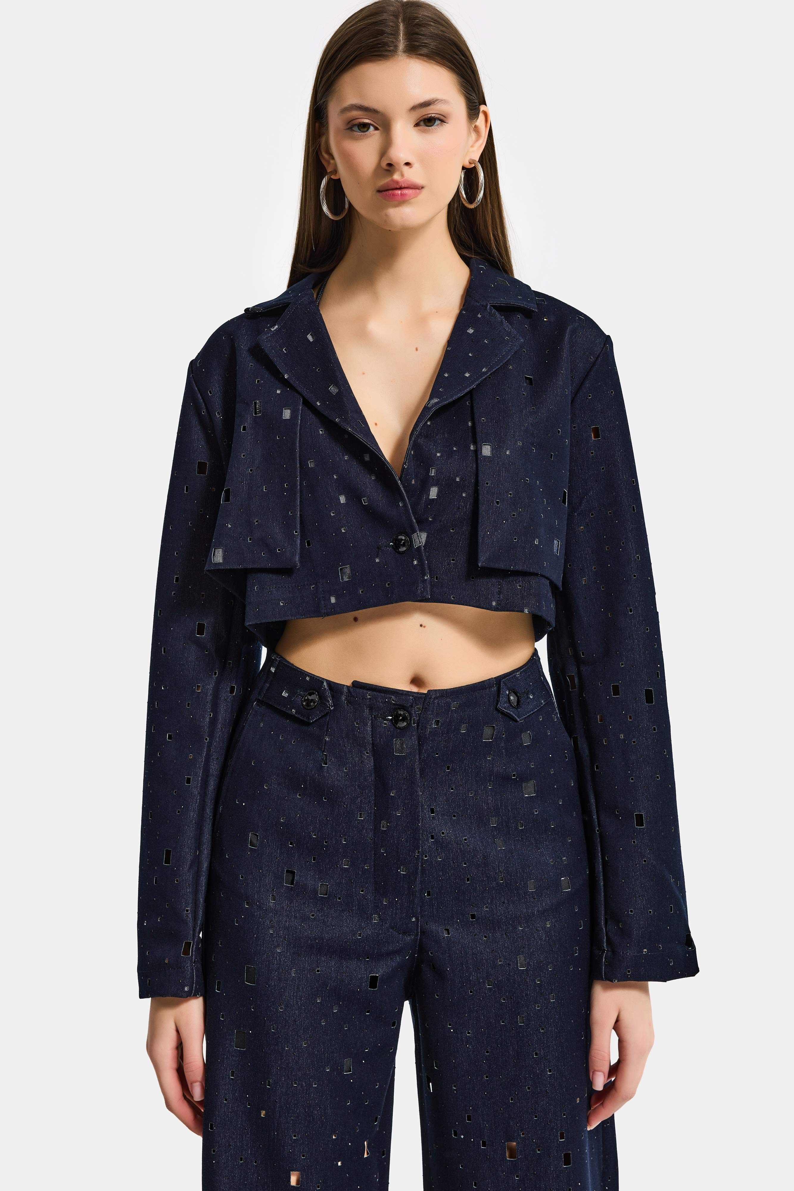 Kadın Lacivert s6-56 Crop Fit Özel Tasarım Delikli Denim Ceket