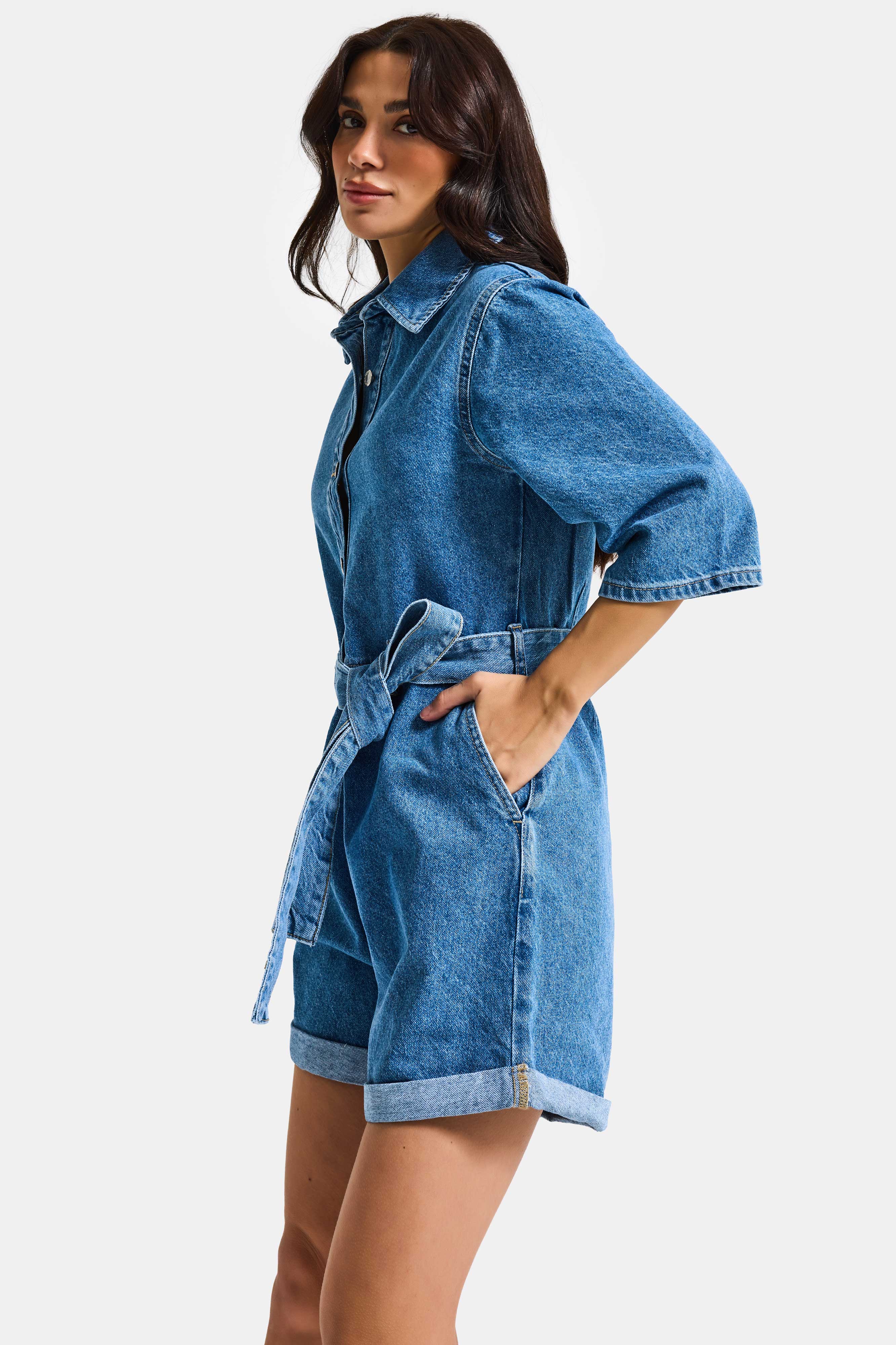 Kadın Mavi 1s6-4 Straight Kemer ve Düğme Detaylı Denim Tulum Şort