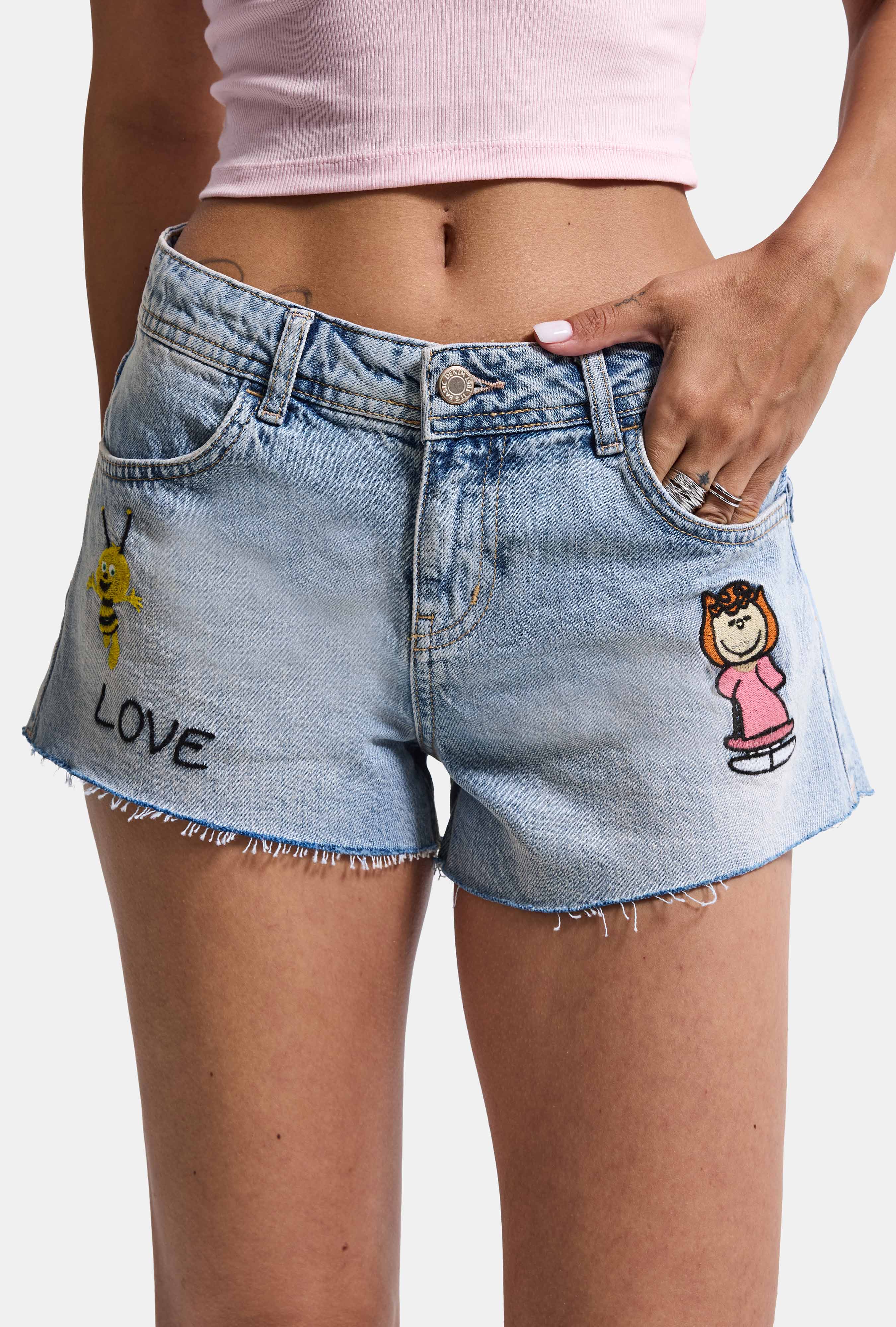 Kadın Mavi 4s6-32 Mini Mom Nakış Desenli Tasarım Denim Şort