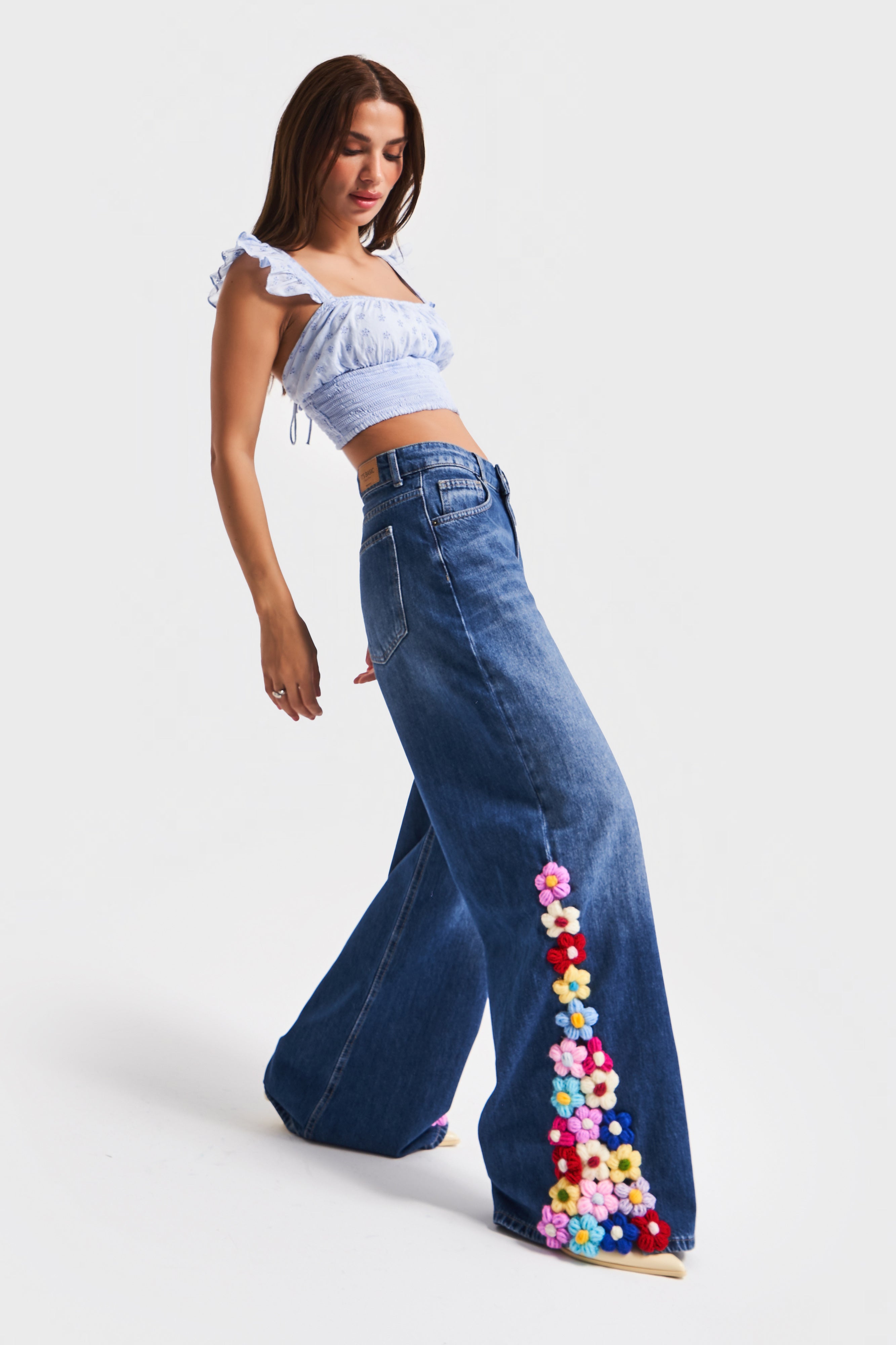 Kadın Mavi Renk 2w5-5 Palazzo Fit Renkli Çiçek Örgü İşlemeli Özel Tasarım Denim Jean
