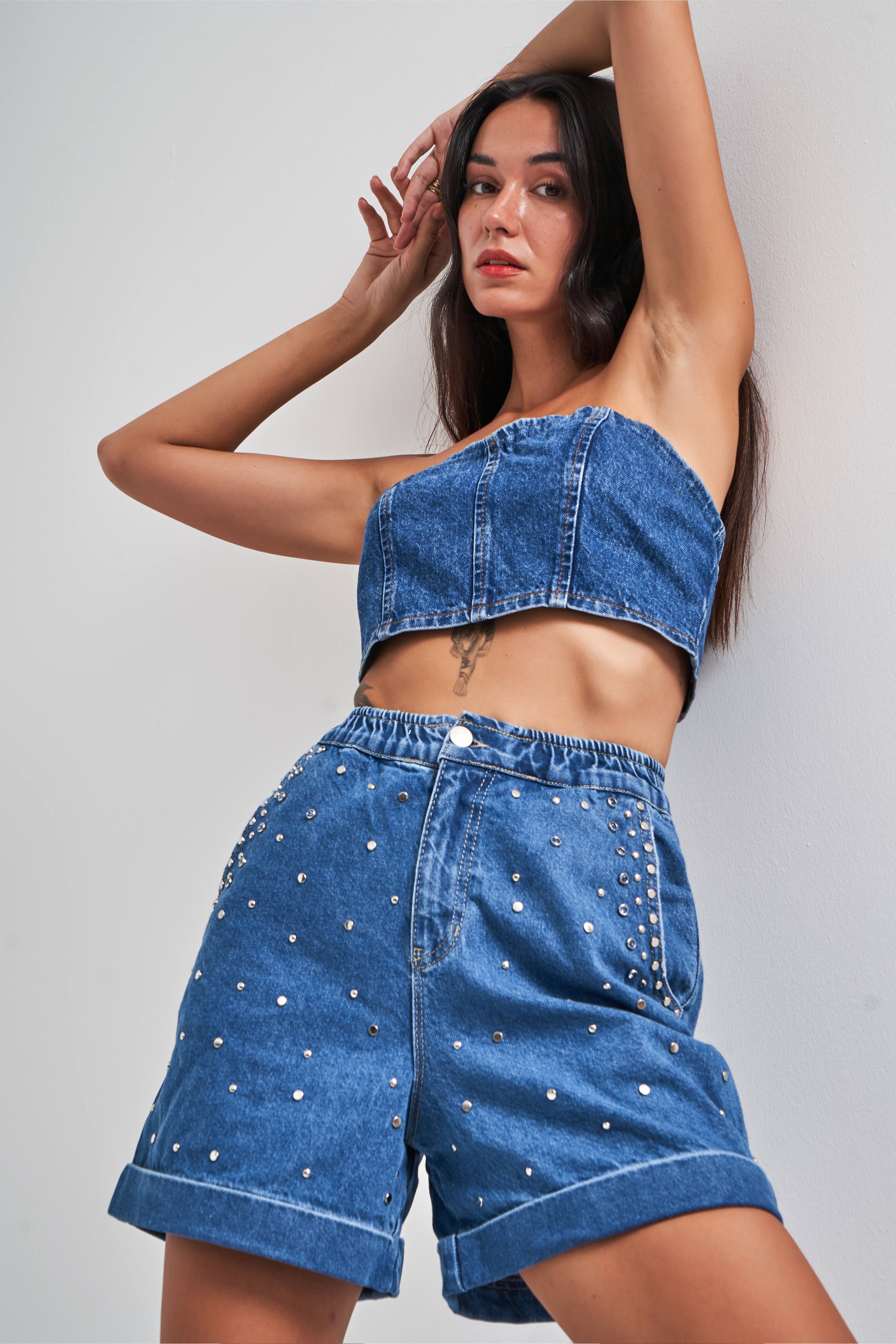 Women's Blue Color Stone Detailed Design Denim Shorts