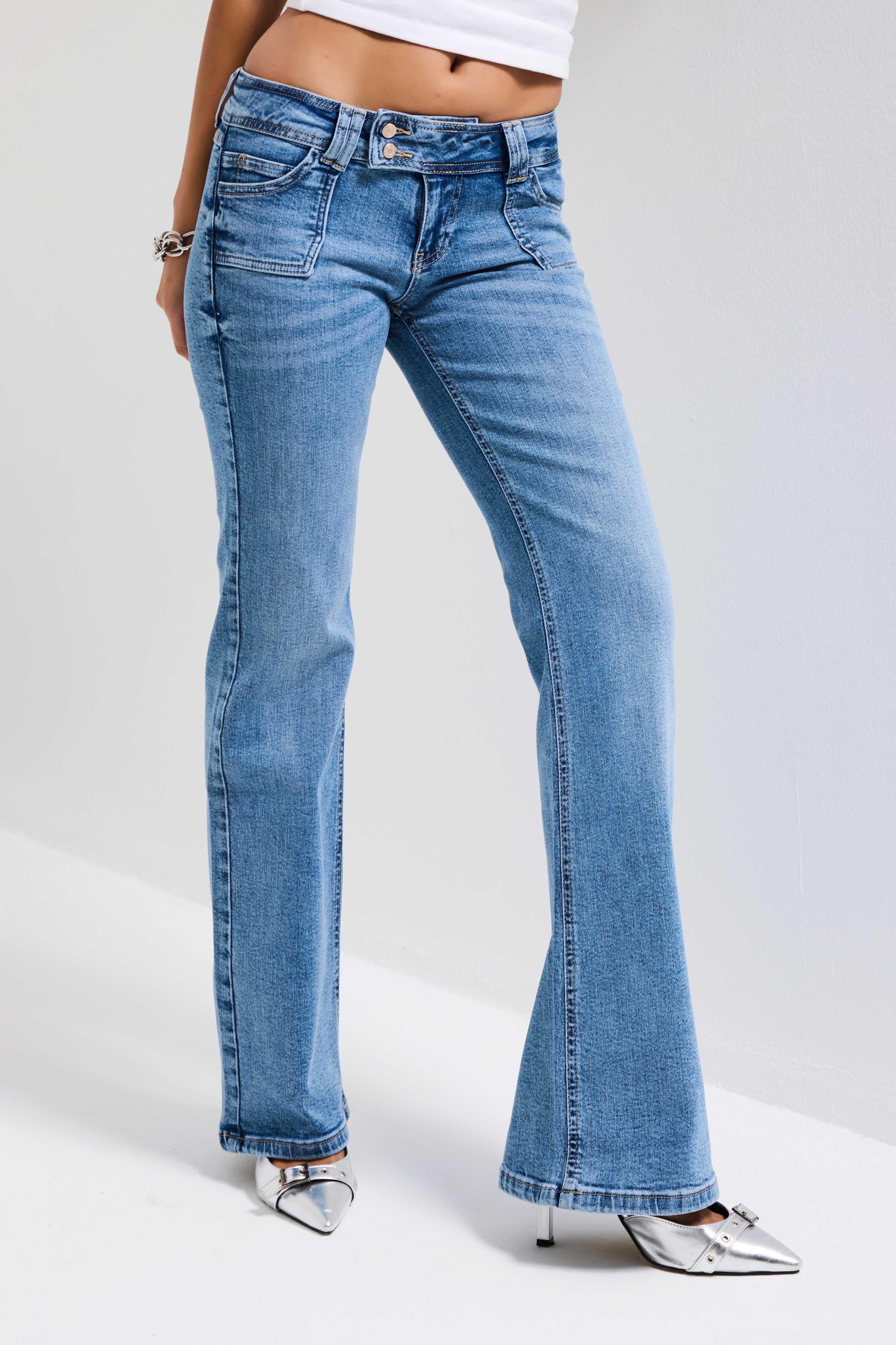 Kadın Mavi T-4s6-4 Flare Fit Düşük Bel Taş Detaylı Özel Tasarım Denim Jean