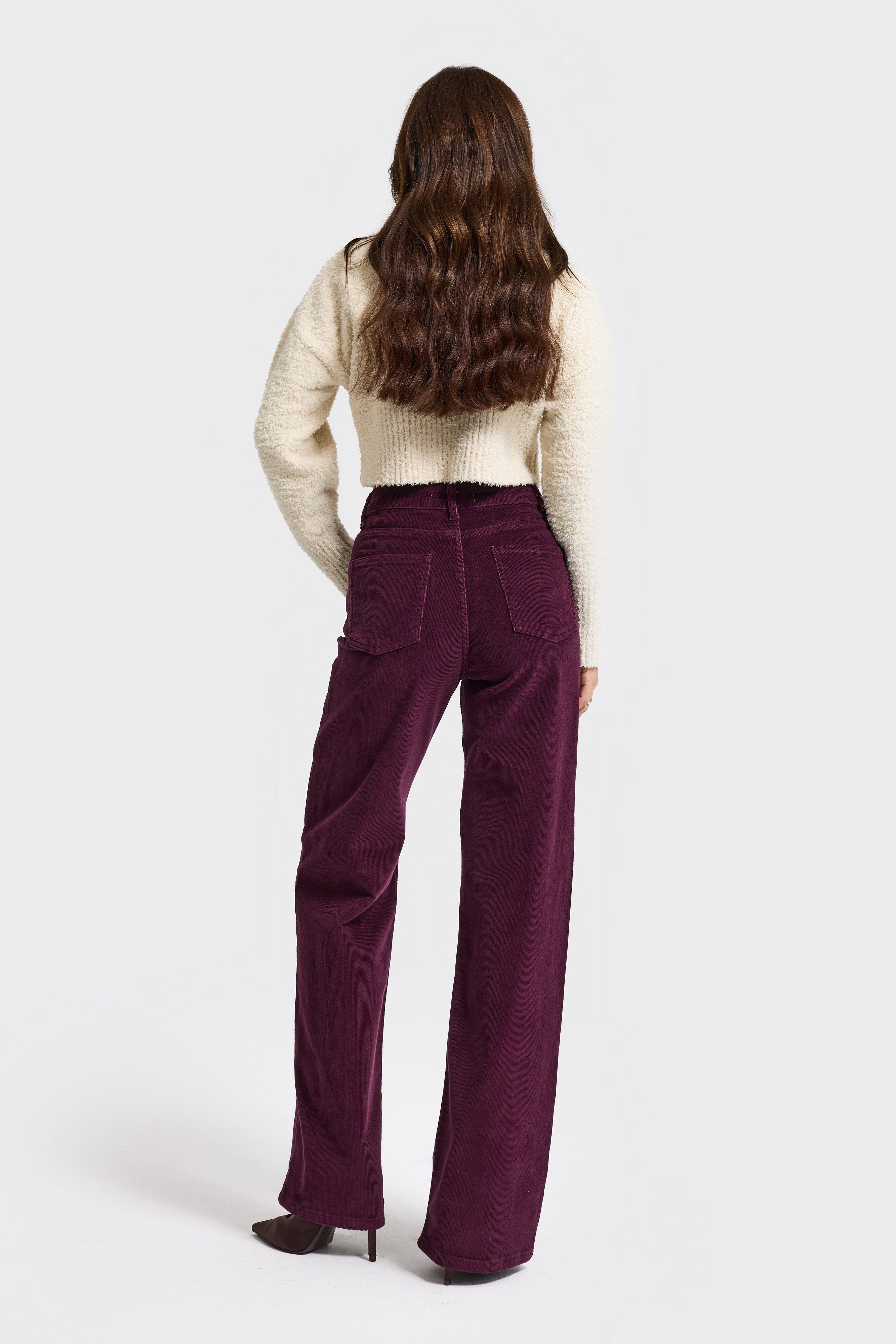 Kadın Mor Renk 26w5-111 Straight Cropped Fit Elastan Kumaş İnce Fitilli Velvet Kadife Kumaş Pantolon