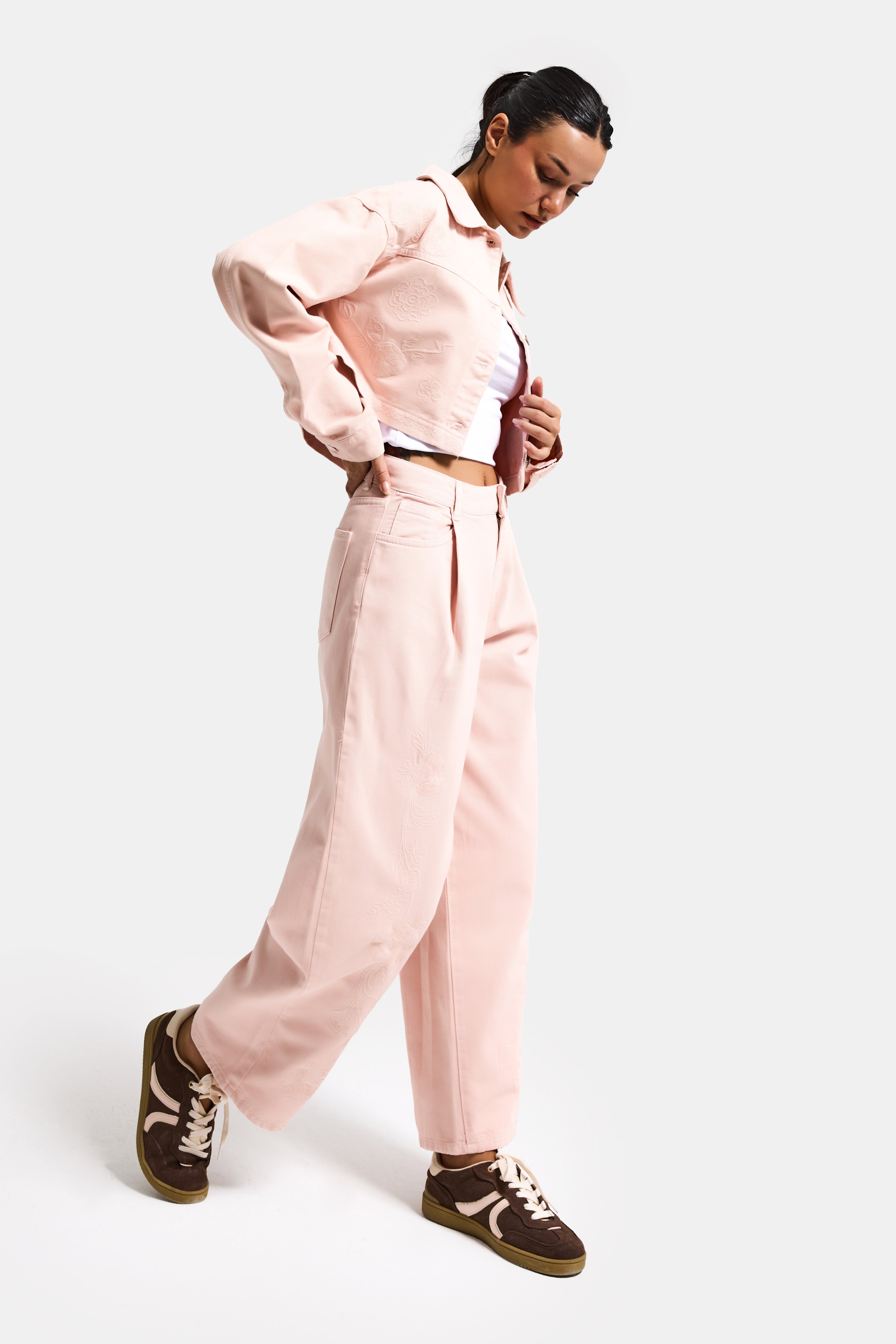 Kadın Pudra 6s6-20 Wide Leg Pleat Fit Nakış Desenli Özel Tasarım Denim Jean