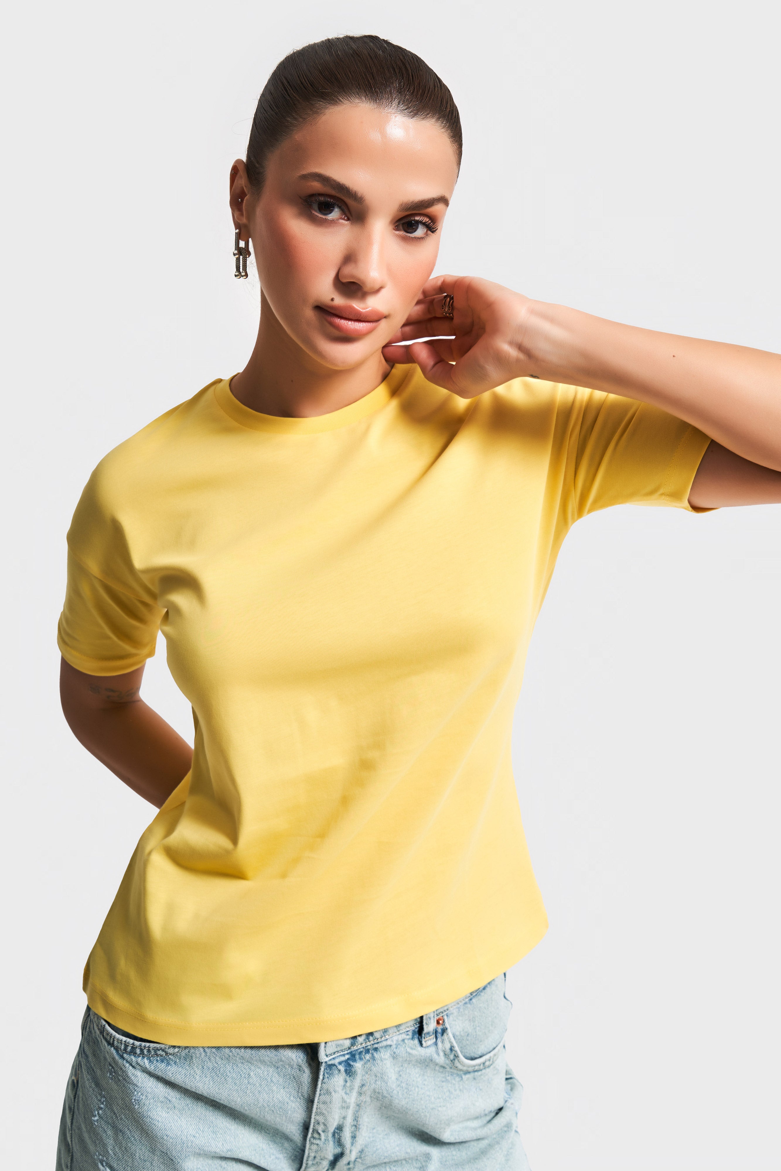 Kadın Sarı Renk S5-108 Bisiklet Yaka Basic T-Shirt