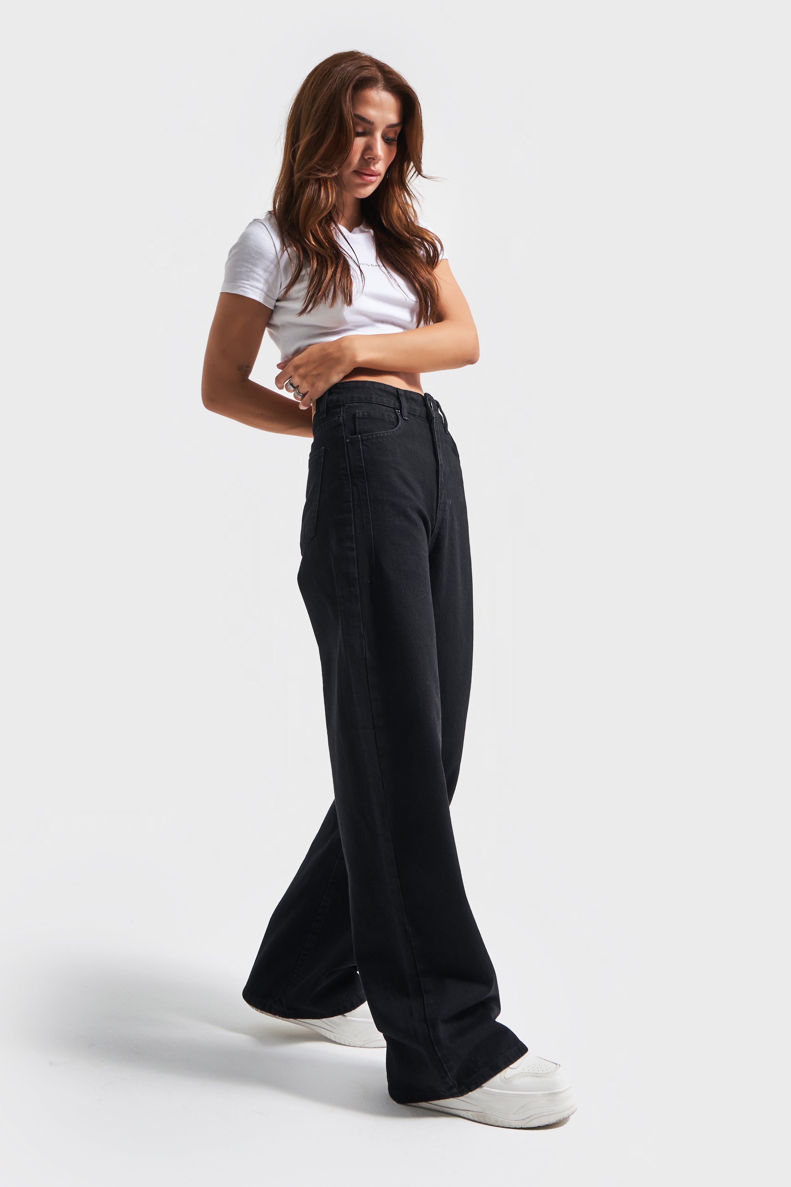 Women's Black Oud Color Olea Wide Leg Relaxed Fit High Waist Denim Jeans