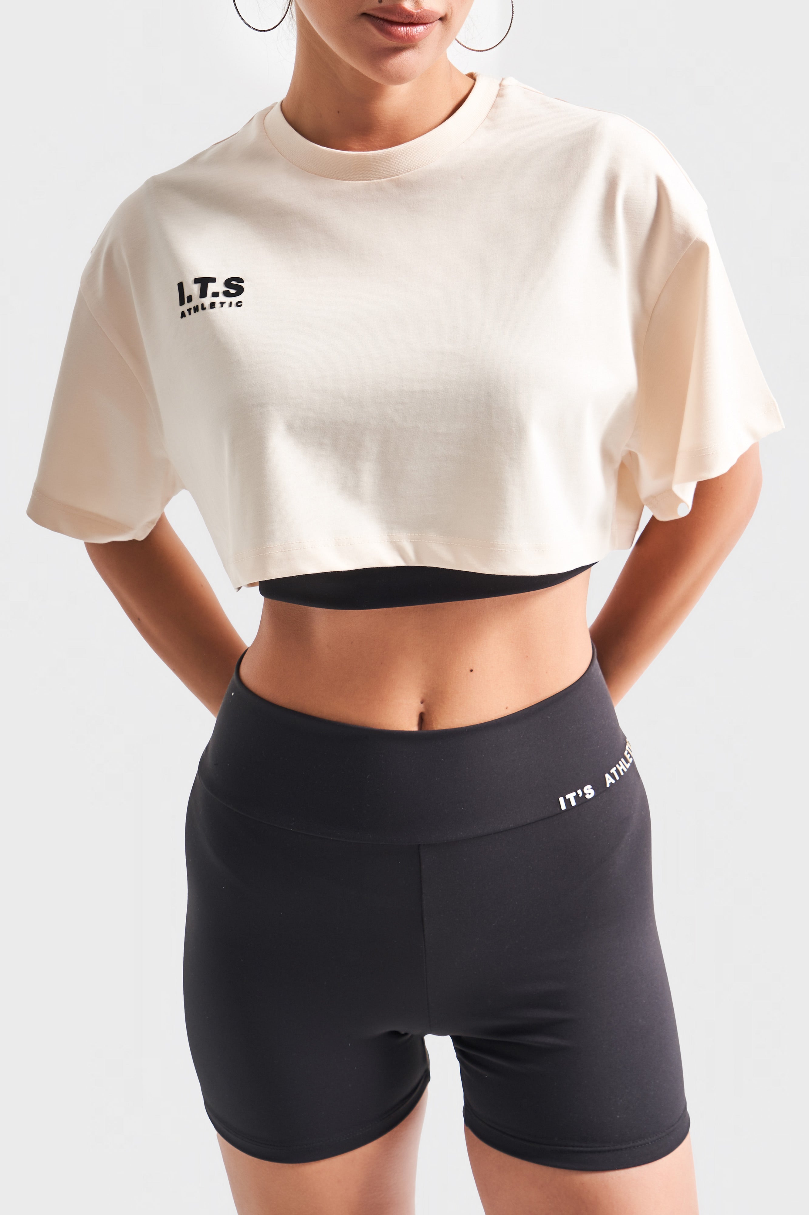 Kadın Siyah Ekru Renk Tayt Sporcu Sütyeni T-Shirt Süper Esnek 3'lü Set Birlikte Takım