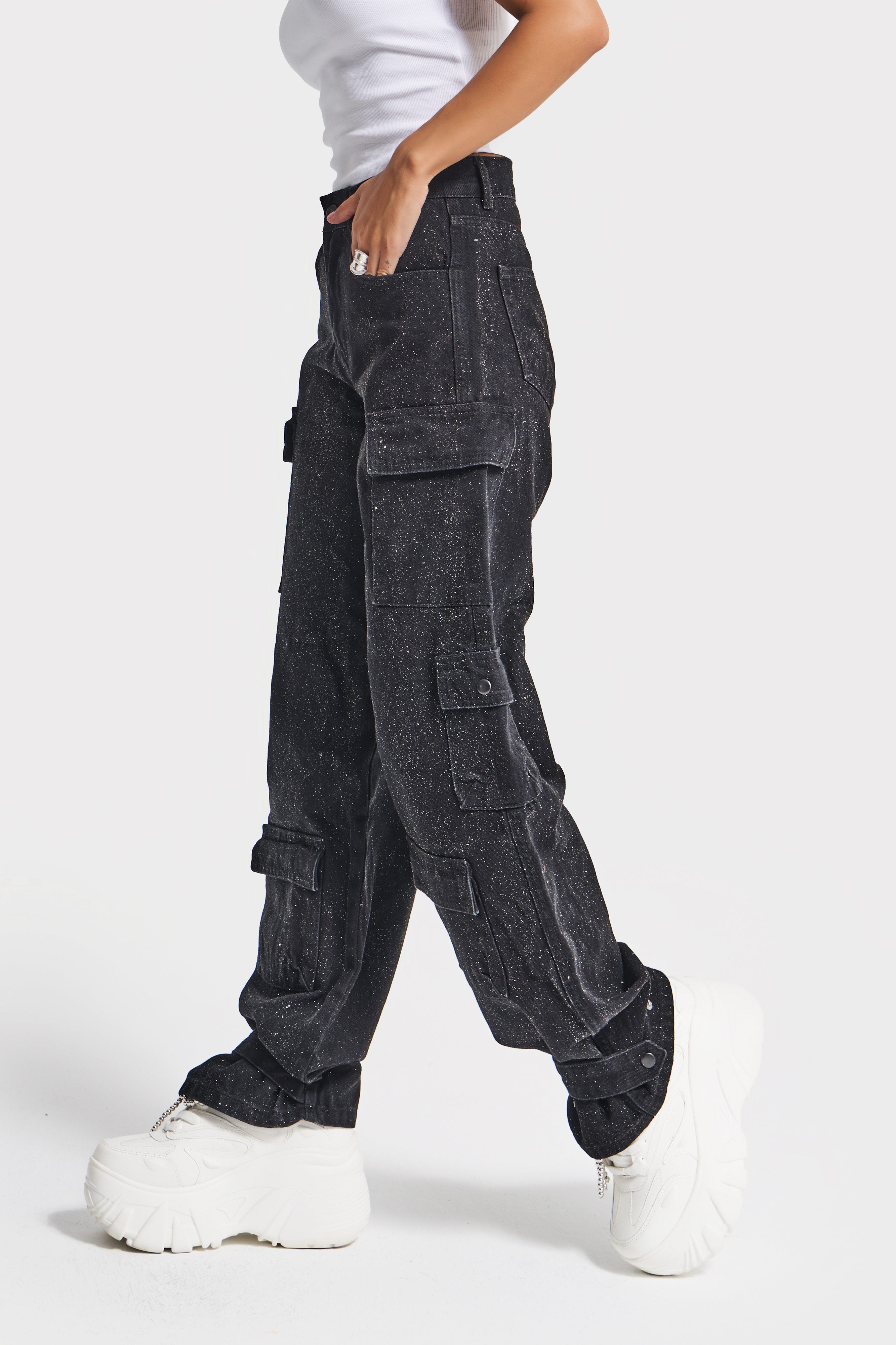 Kadın Siyah Renk 1w5-1 Straight Kargo Fit Parlak Pul Detaylı Özel Tasarım Denim Jean