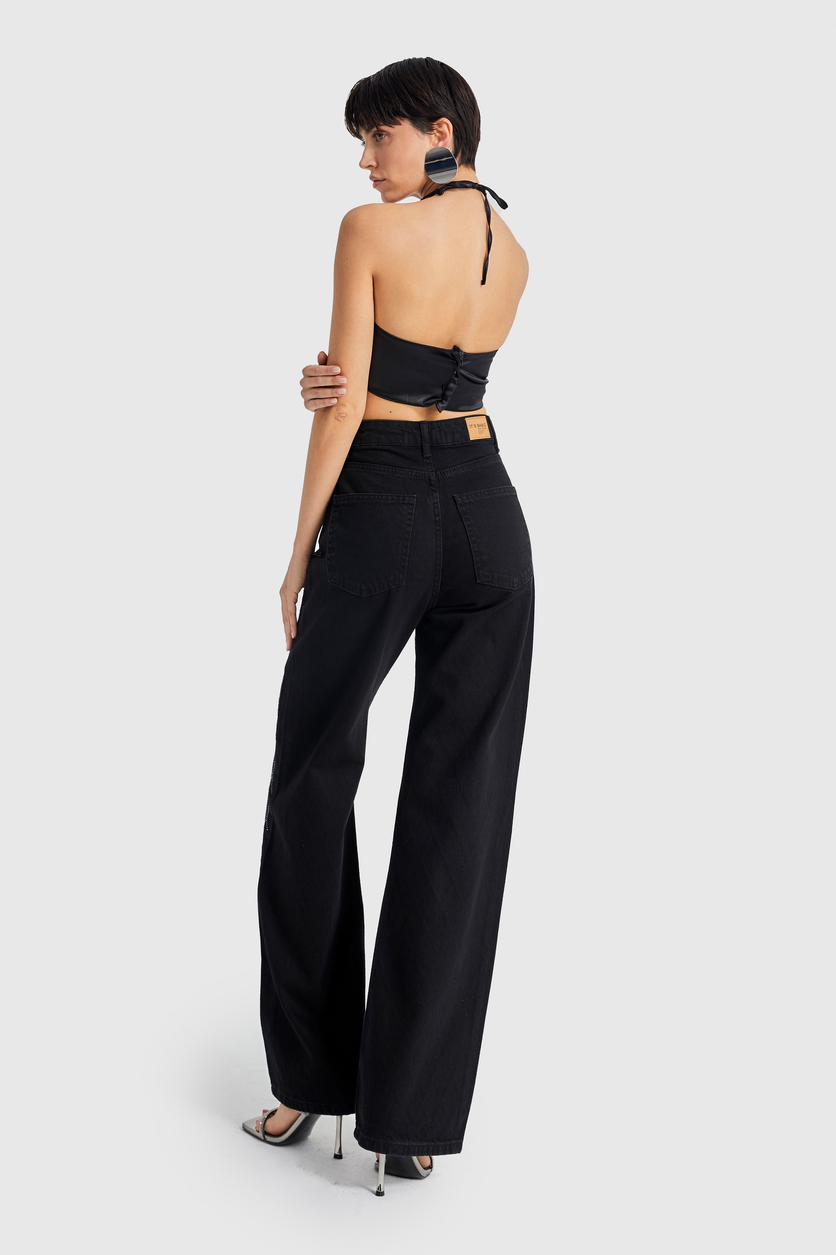 Women's Black Color Front Full Stone Straight Fit Mid Waist Denim