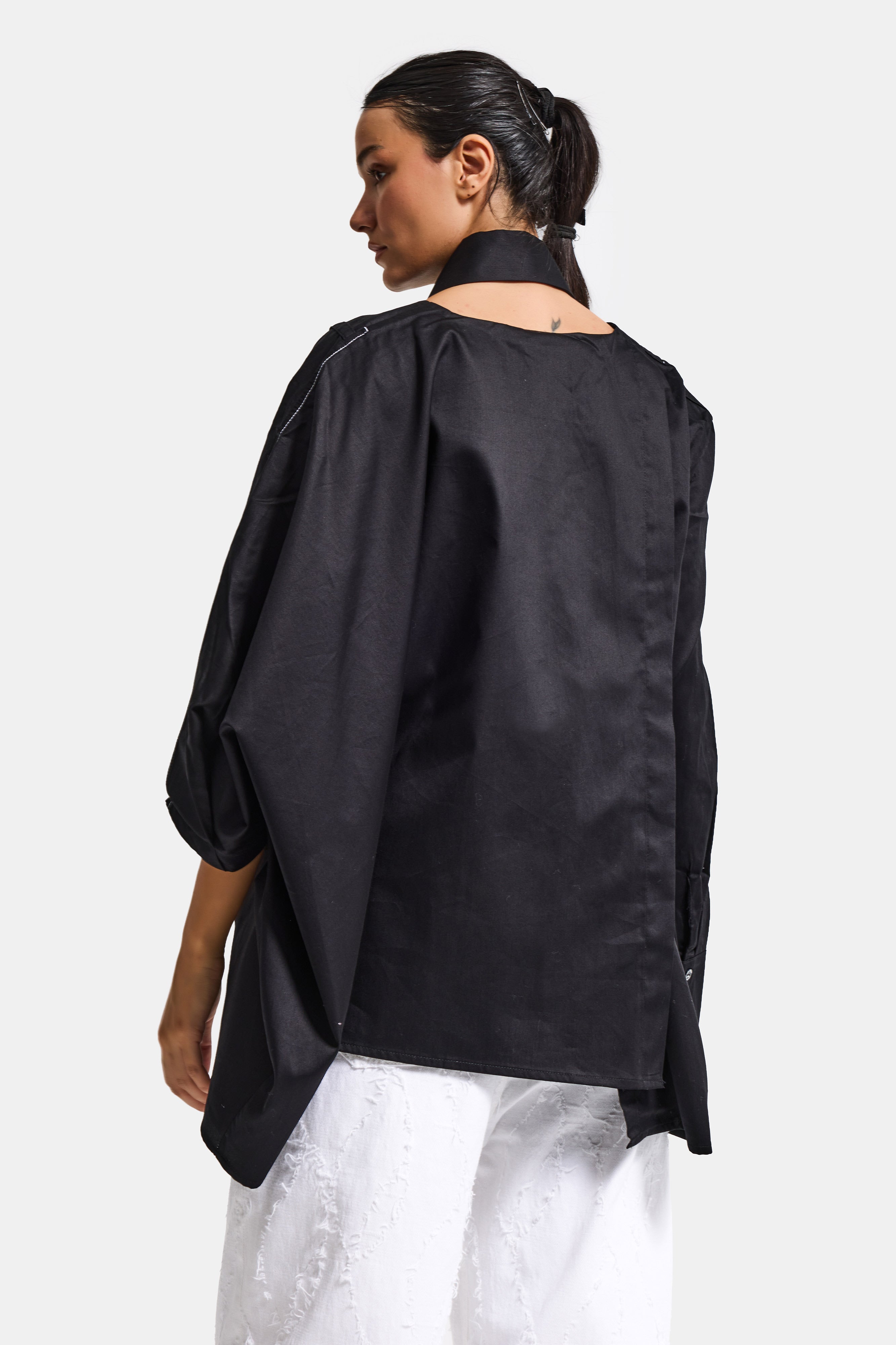 Kadın Siyah Renk Oversize Tasarım Gömlek