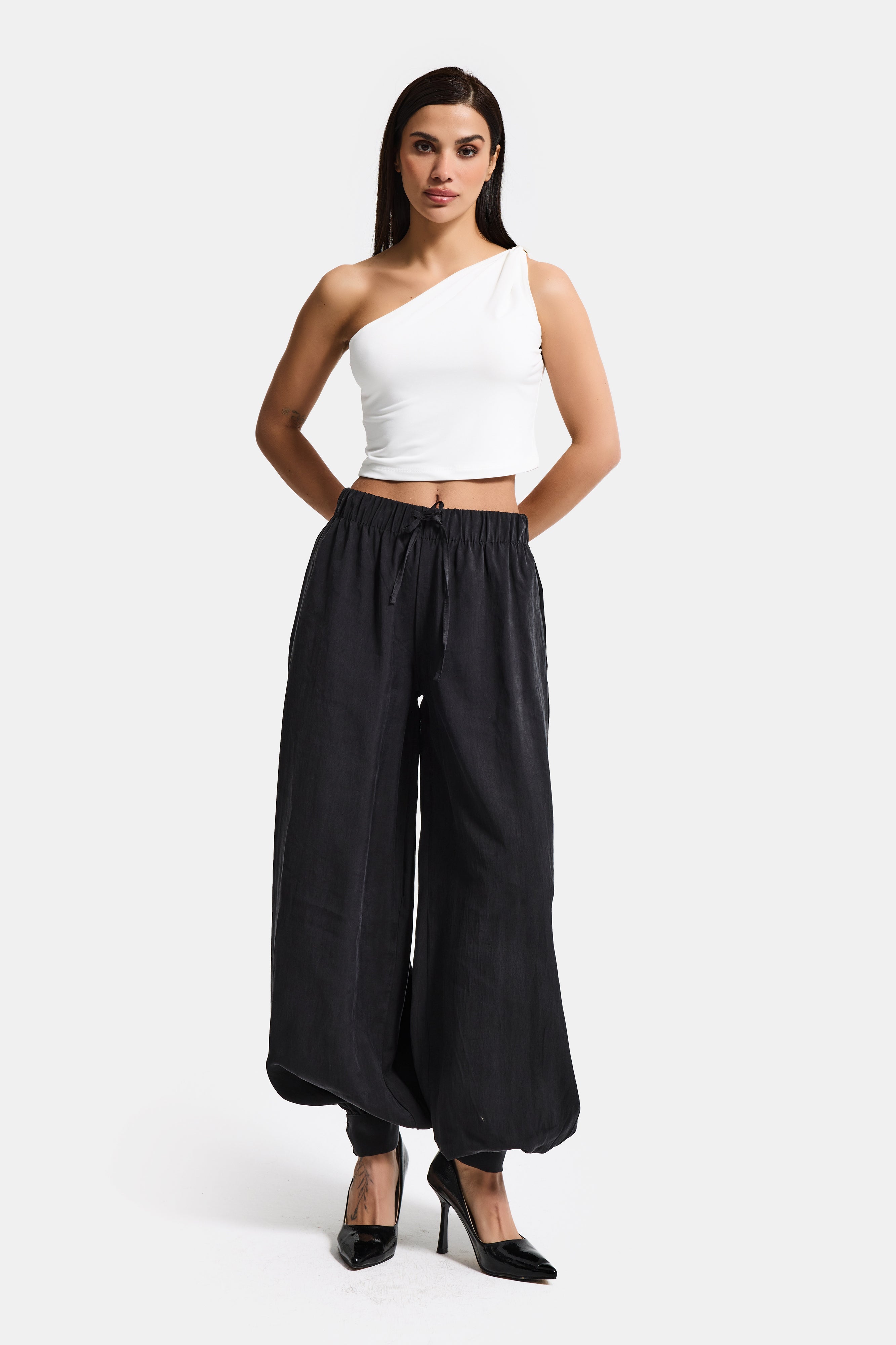 Kadın Siyah Renk s5-1 Baggy Fit Viskon Kumaş Rahat Kesim Yürüyüş Pantolonu