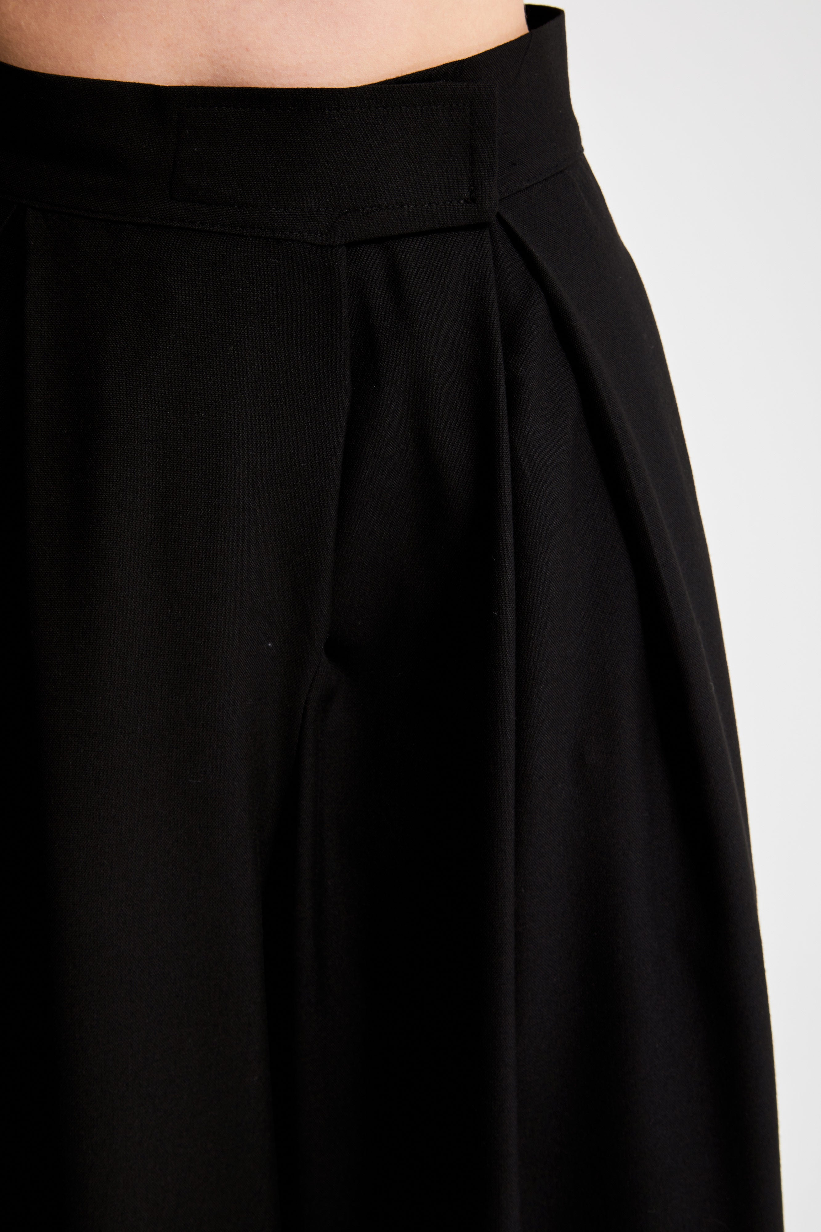 Women's Black Color S5-1 Woven Fabric Super Palazzo Relaxed Cut Fabric Trousers