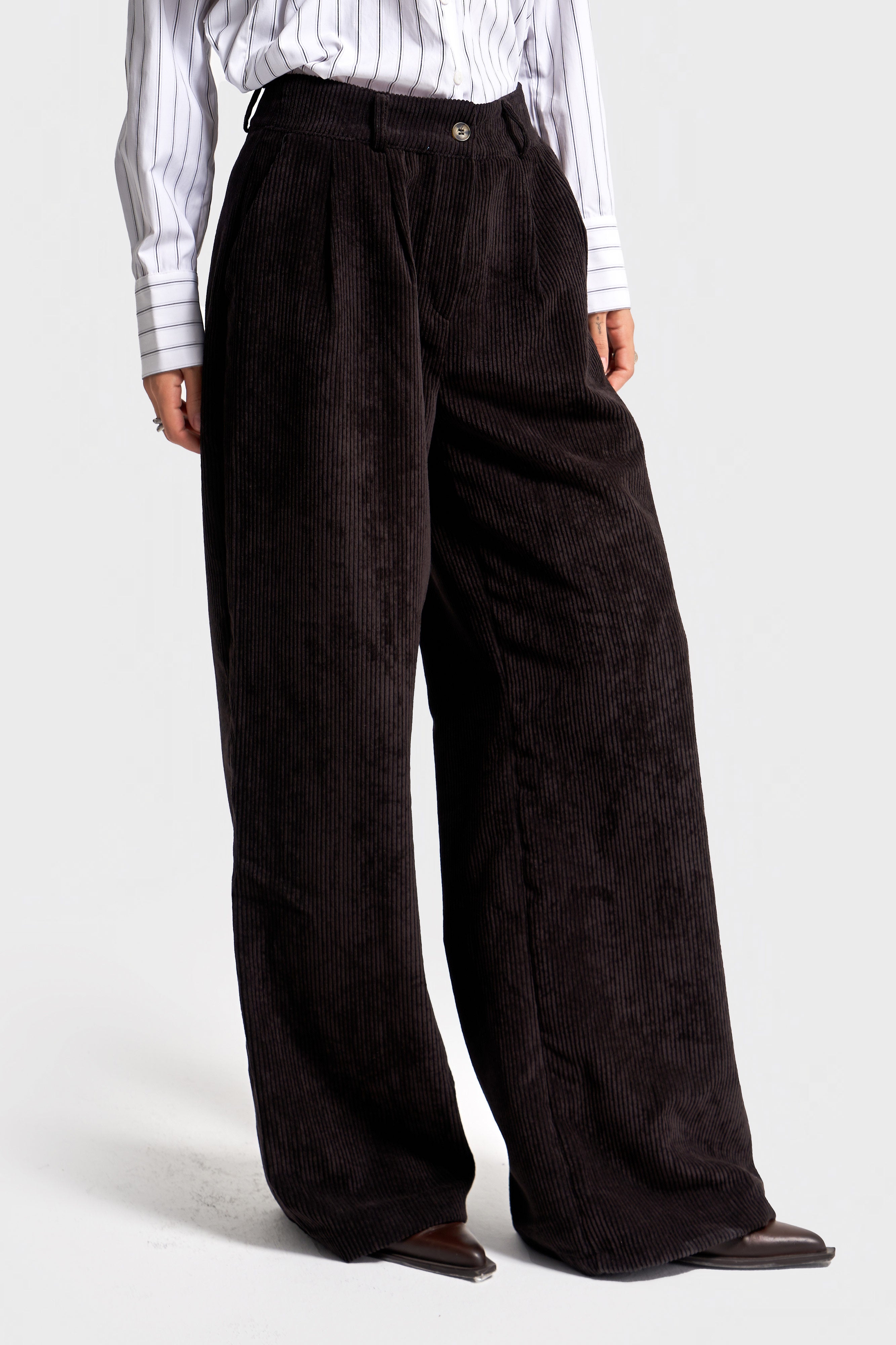 Kadın Siyah Renk w5-1 Süper Palazzo Fit Pileli Kalın Fitilli Velvet Kadife Kumaş Pantolon