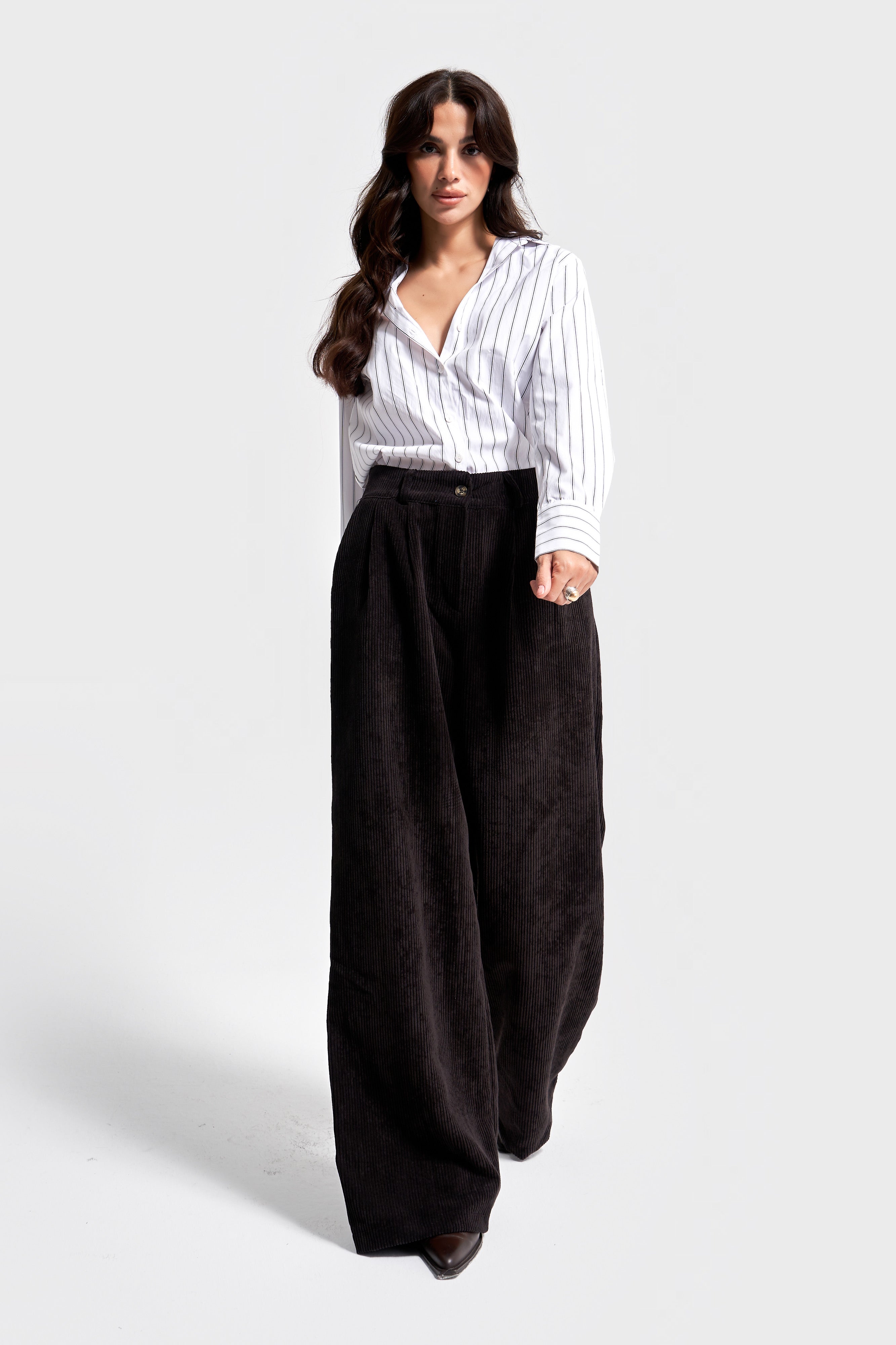 Kadın Siyah Renk w5-1 Süper Palazzo Fit Pileli Kalın Fitilli Velvet Kadife Kumaş Pantolon