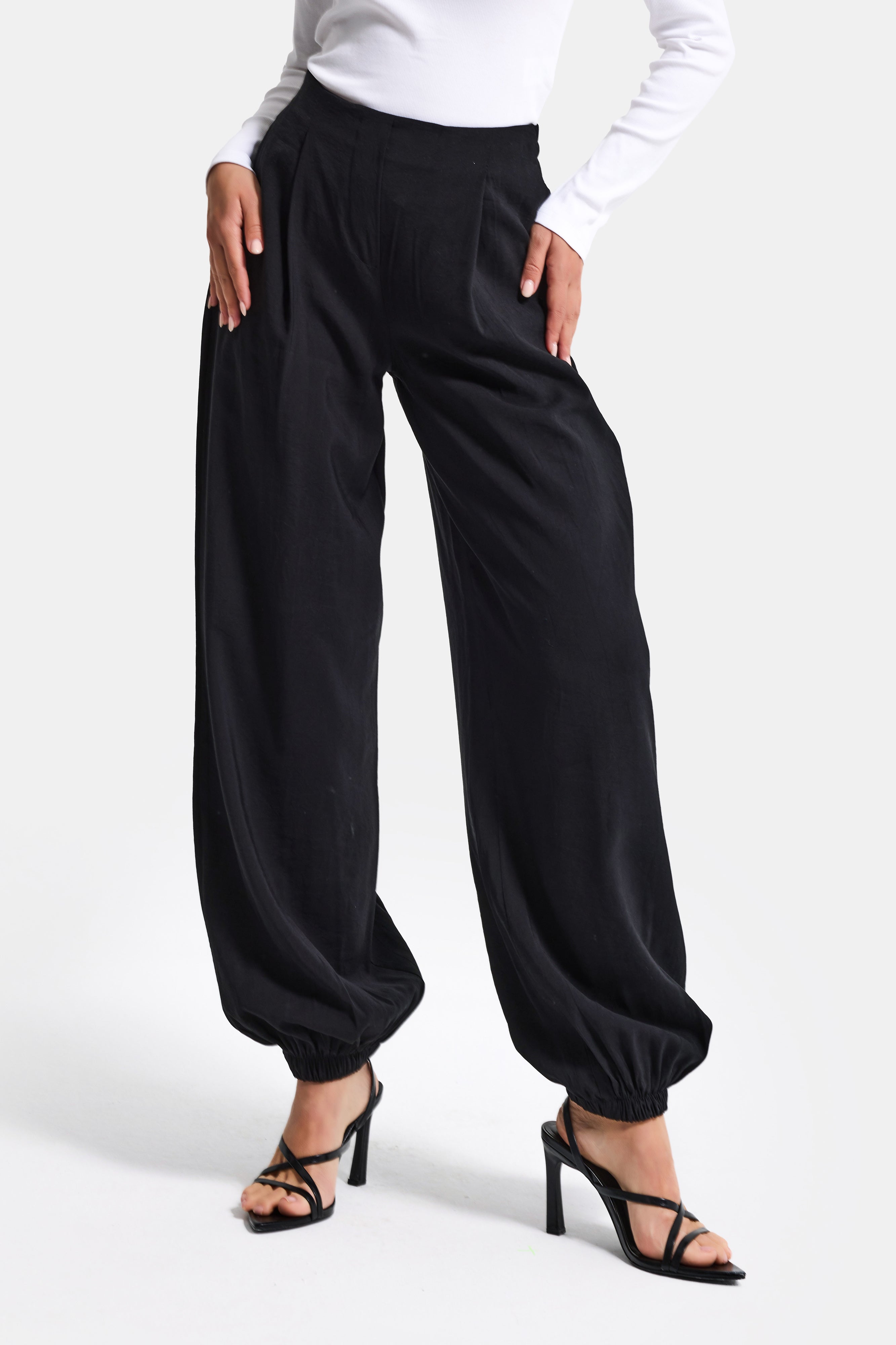 Women's Black s6-1 Baggy Jogger Loose Fit Pants