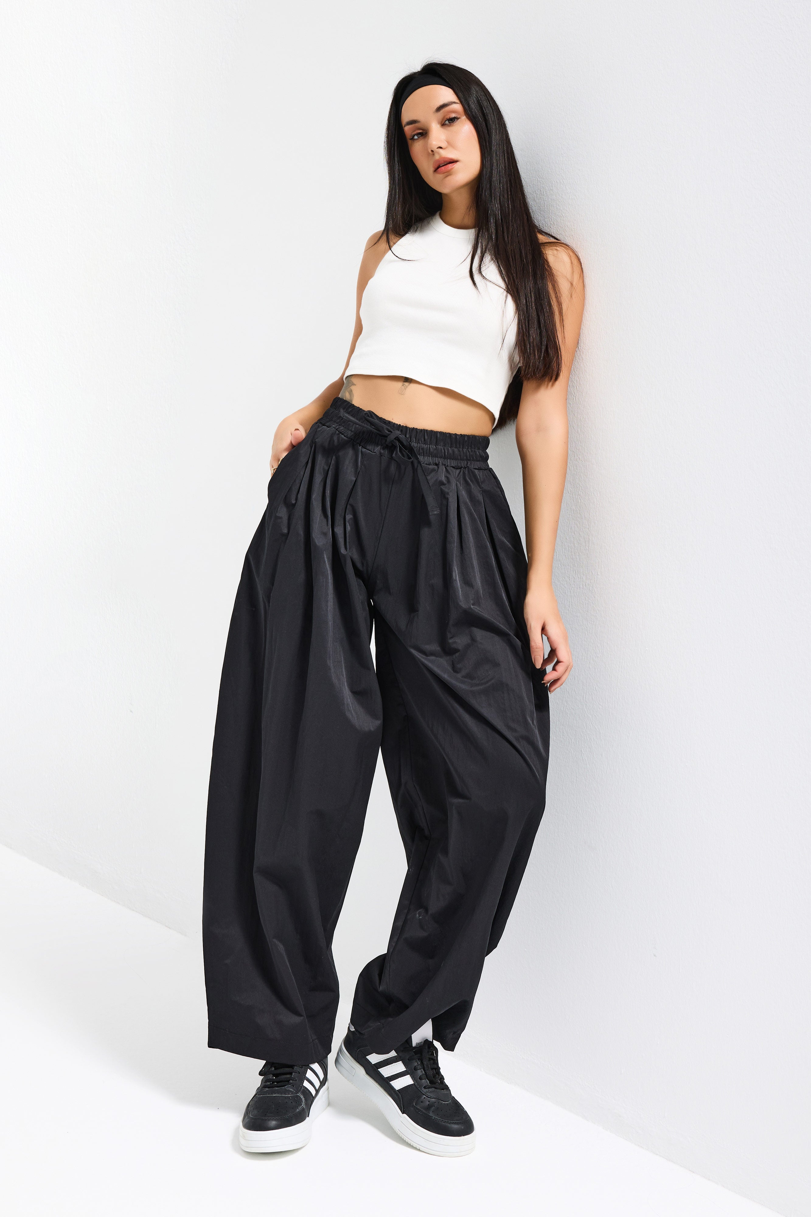 Kadın Siyah s6-1 Süper Balon Fit Bol Kesim Özel Kumaş Pantolon