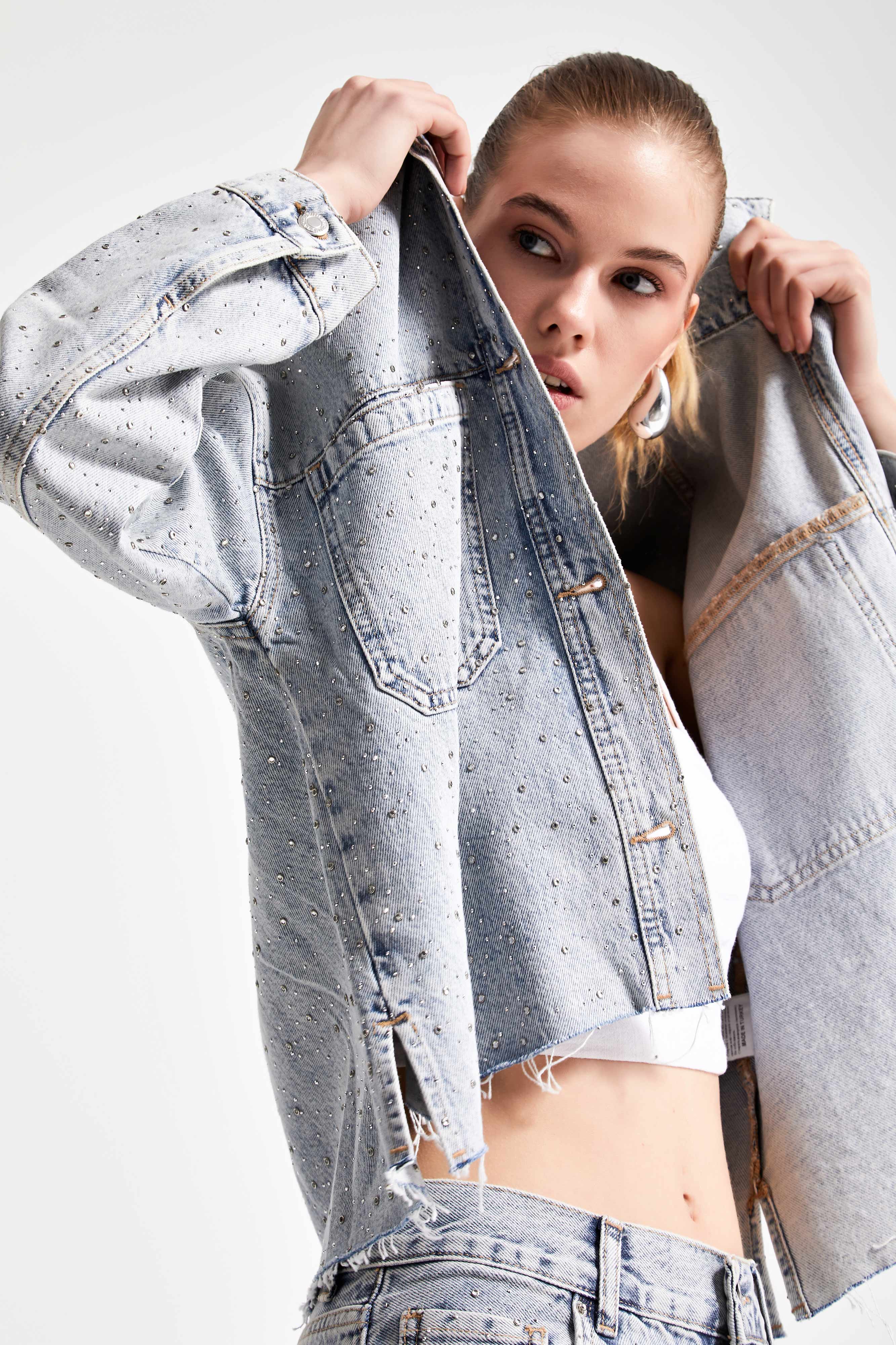 Women's Snow Jeans Color 3S5-3 Loose Cut 100% Cotton Shiny Stone Design Denim Jacket