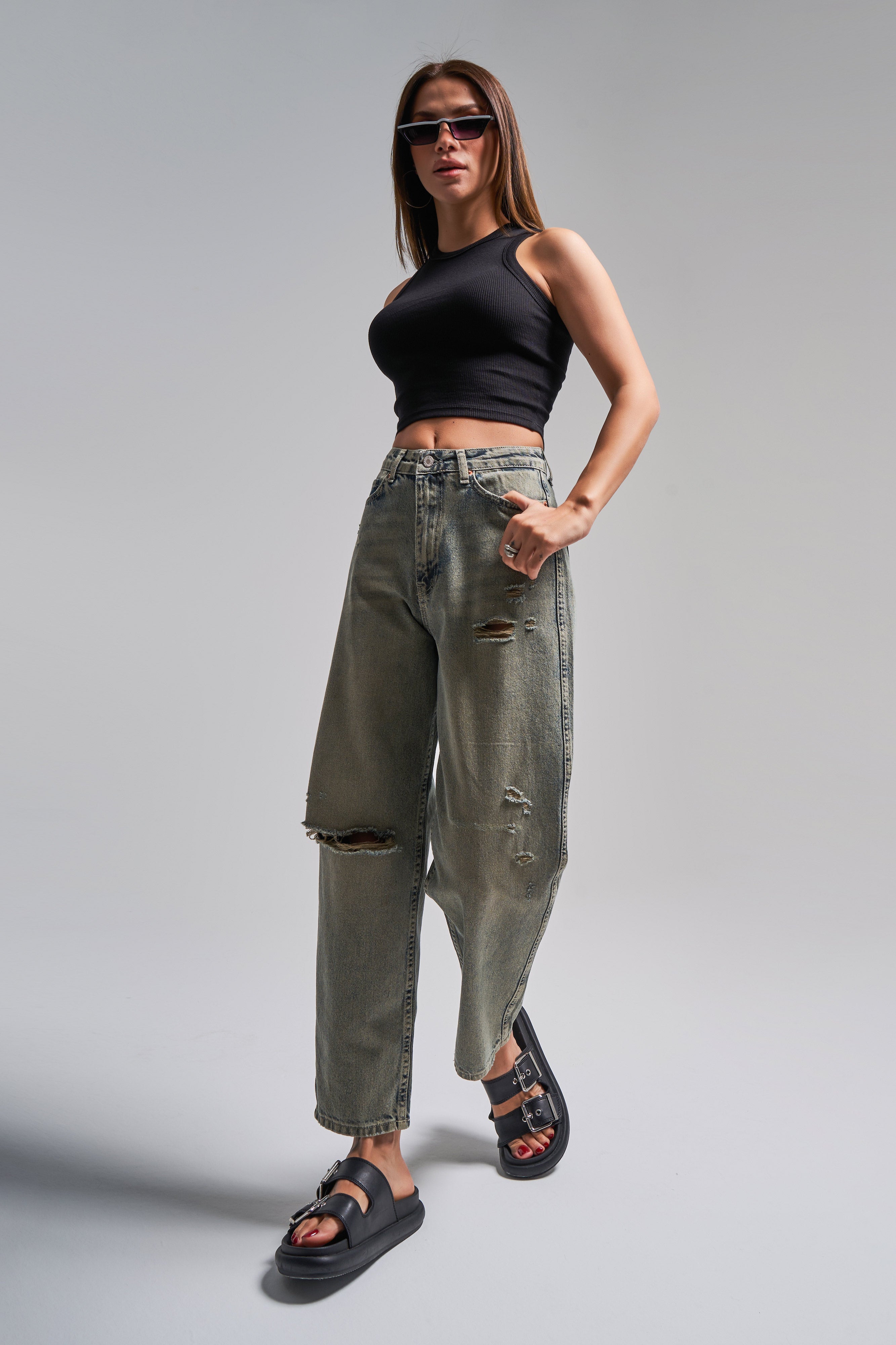 Kadın T.Kot Rengi 12s5-46 Relax Fit %100 Koton Yırtık Detaylı Denim Jean