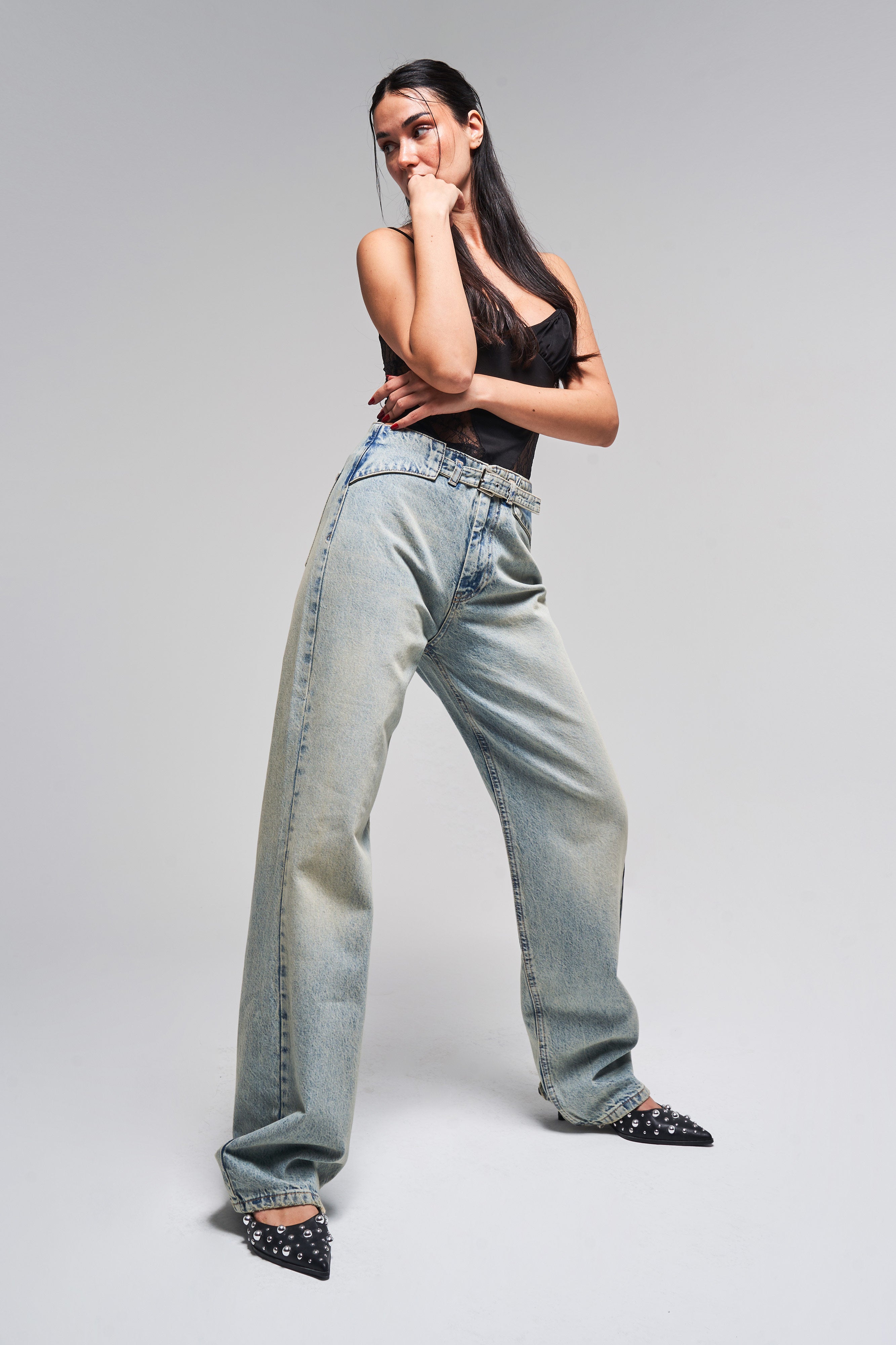 Kadın T. Kot Rengi 17s5-32 Loose Fit Kemer Detaylı İç Boy 80 cm %100 Koton Denim Jean