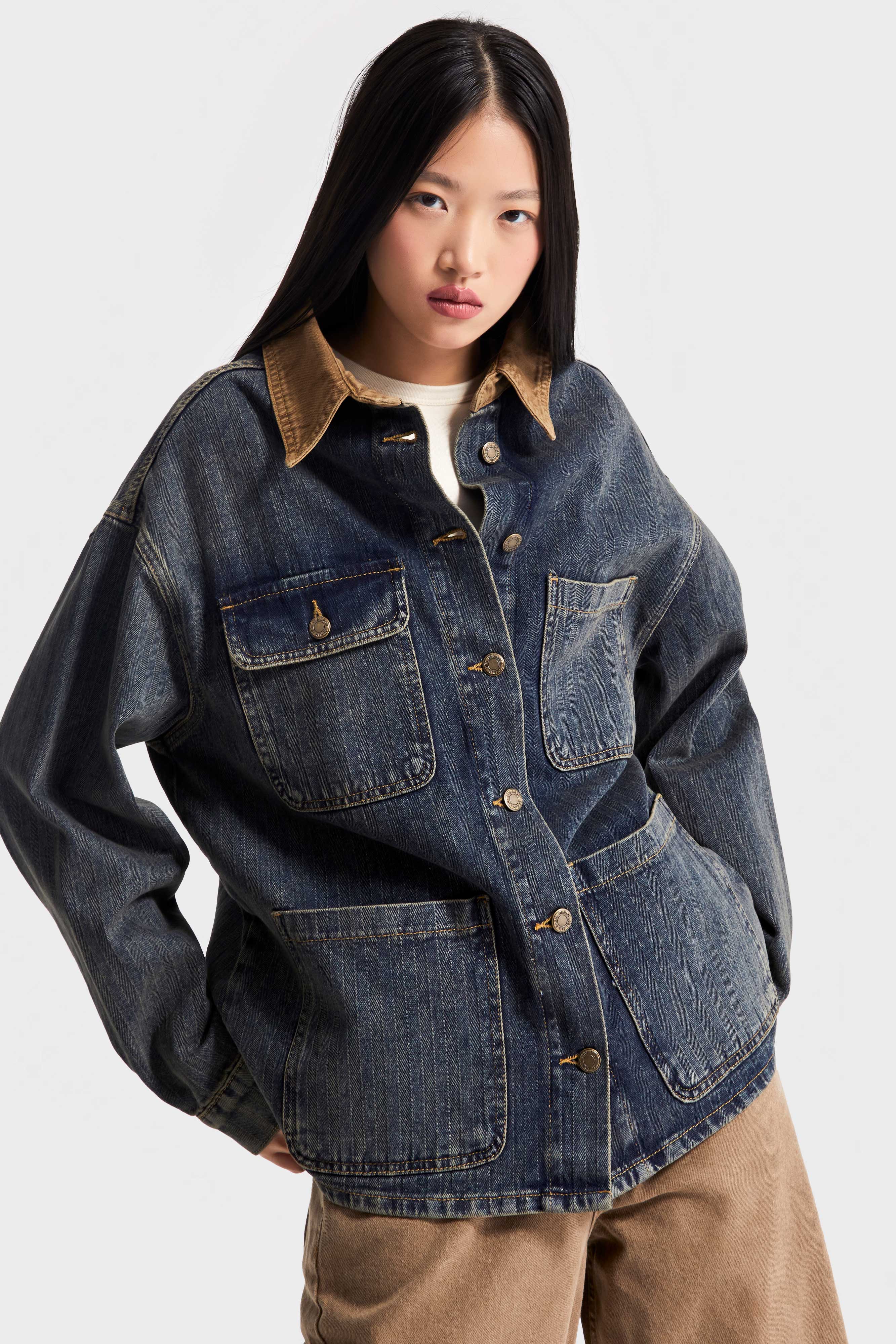 Kadın T.Kot Rengi 2w5-8 Oversize Önü Düğmeli Yaka Detaylı Tasarım Denim Ceket