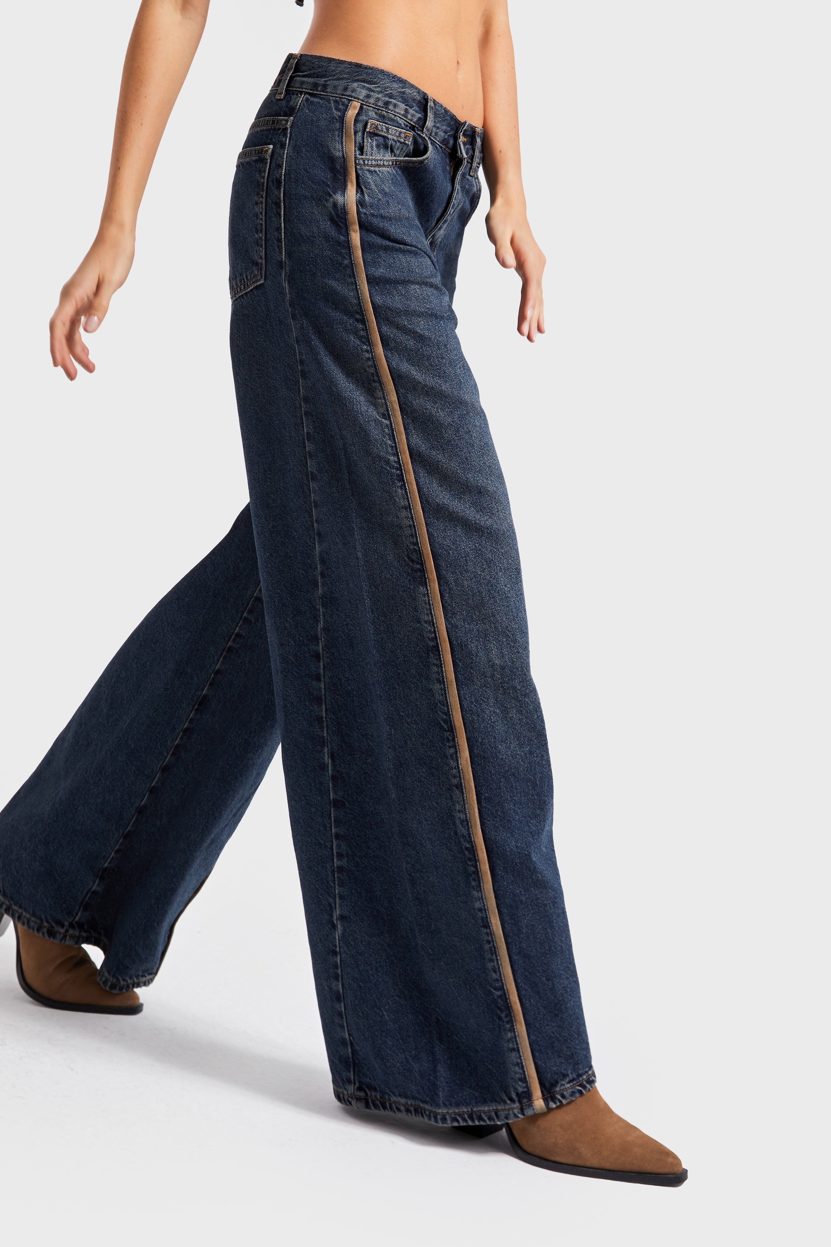 Kadın T.Kot Rengi 2w5-8 Palazzo Fit Yan Şerit Süet Detaylı İç Boy 80cm %100 Koton Denim Jean