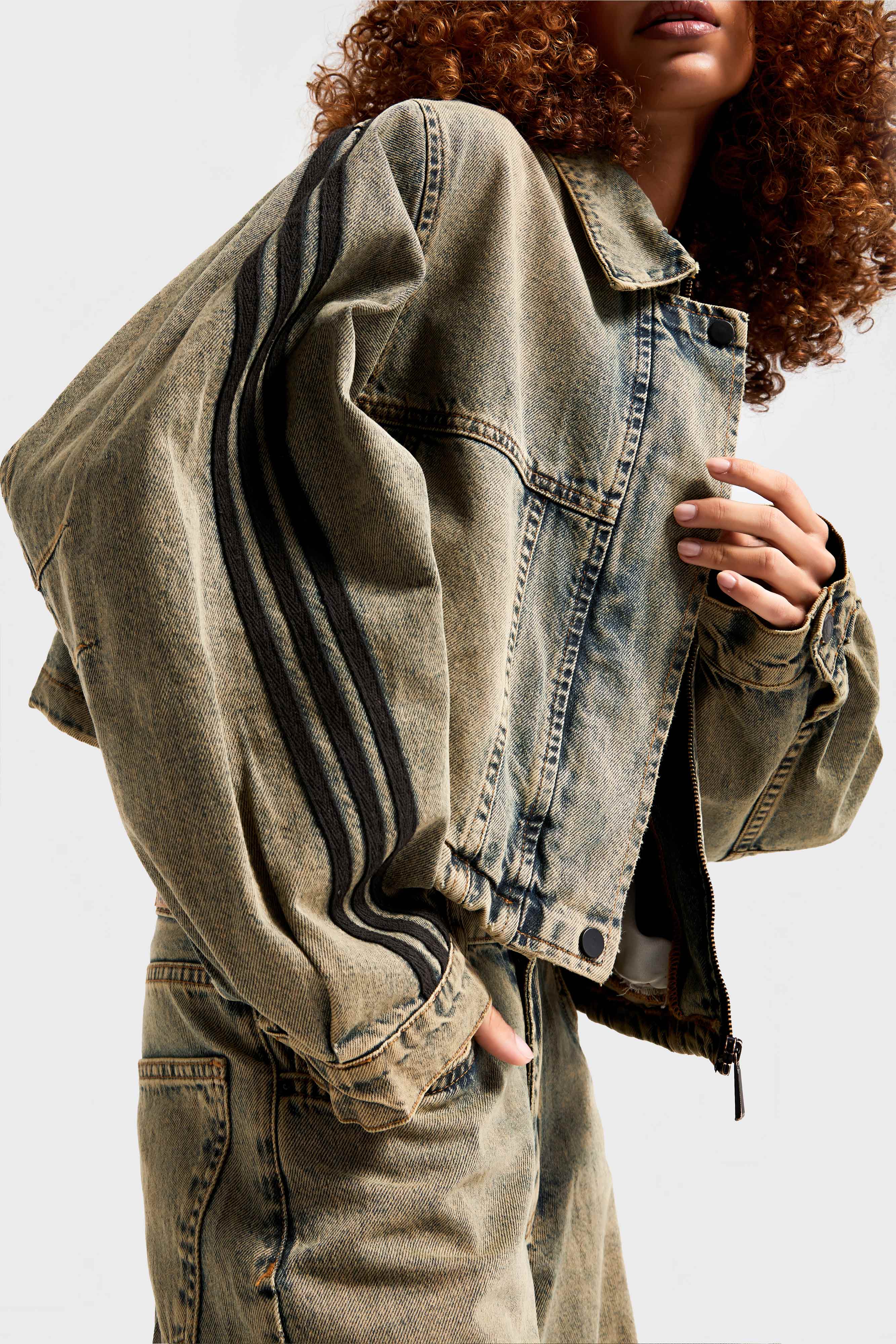 Women's T.Denim Color 4w440 Cropped Fit Side Striped Design Jacket